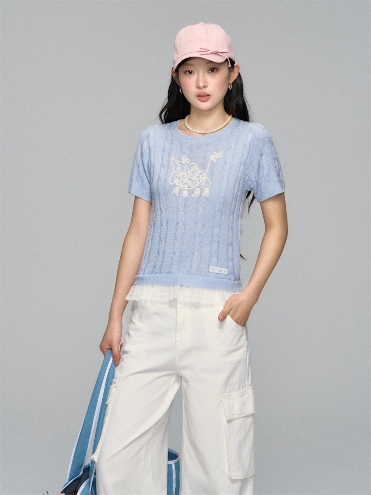 AsGony ASG25146 Puppy embroidered patchwork lace knit top (2color)