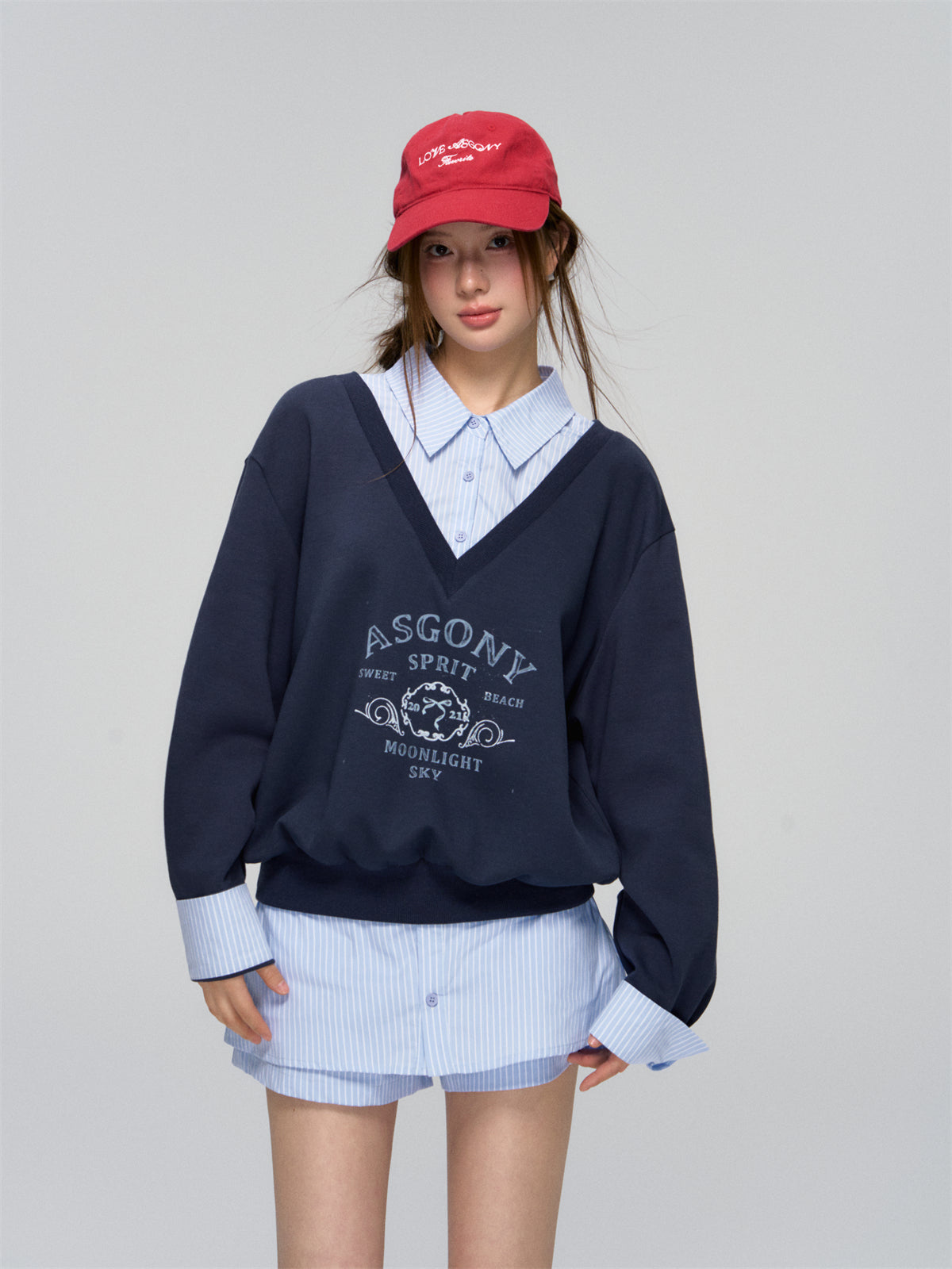 AsGony ASG24702 Retro embroidery peaked cap