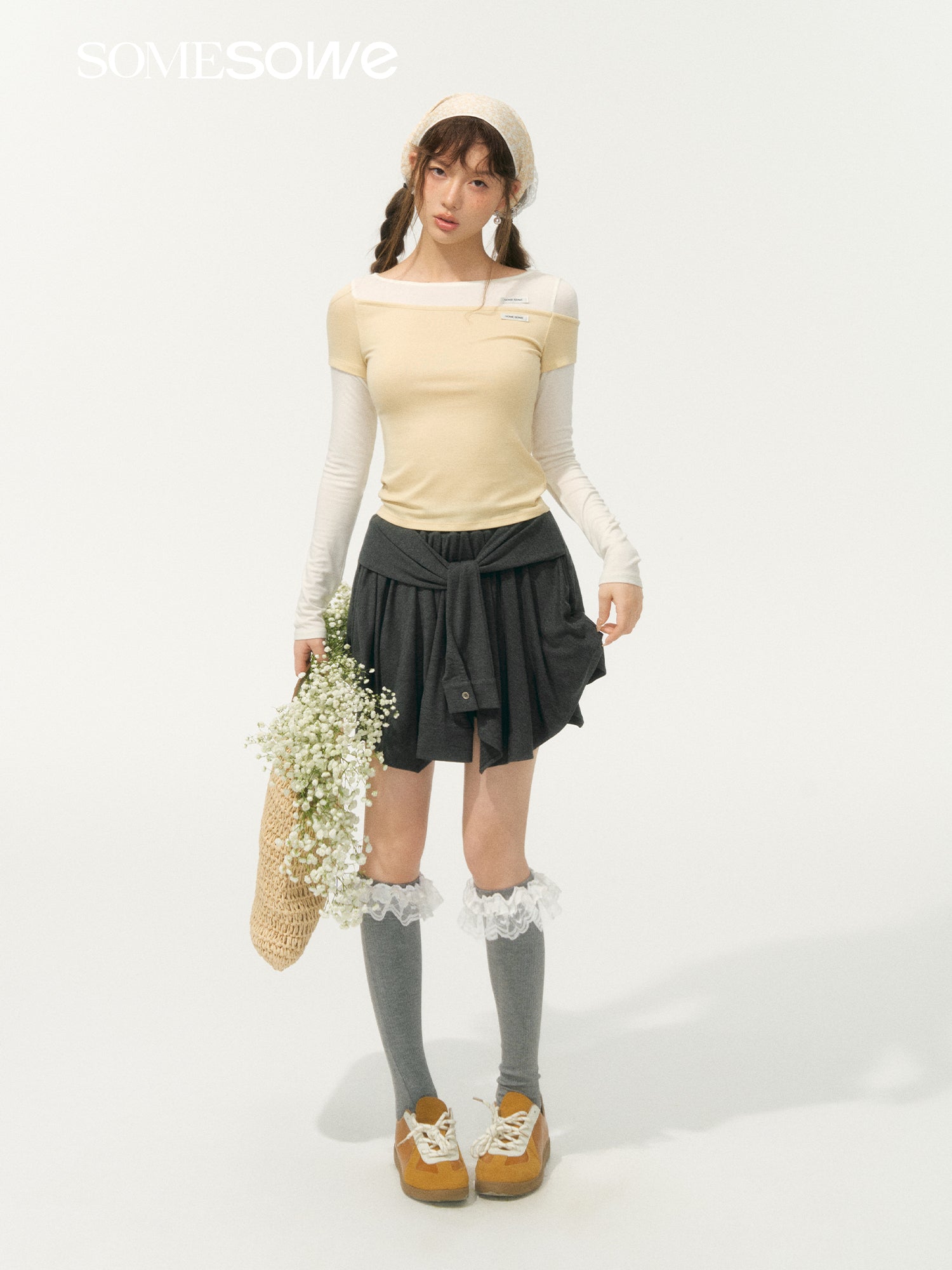 SOMESOWE S2508054 Irregular lace up skirt
