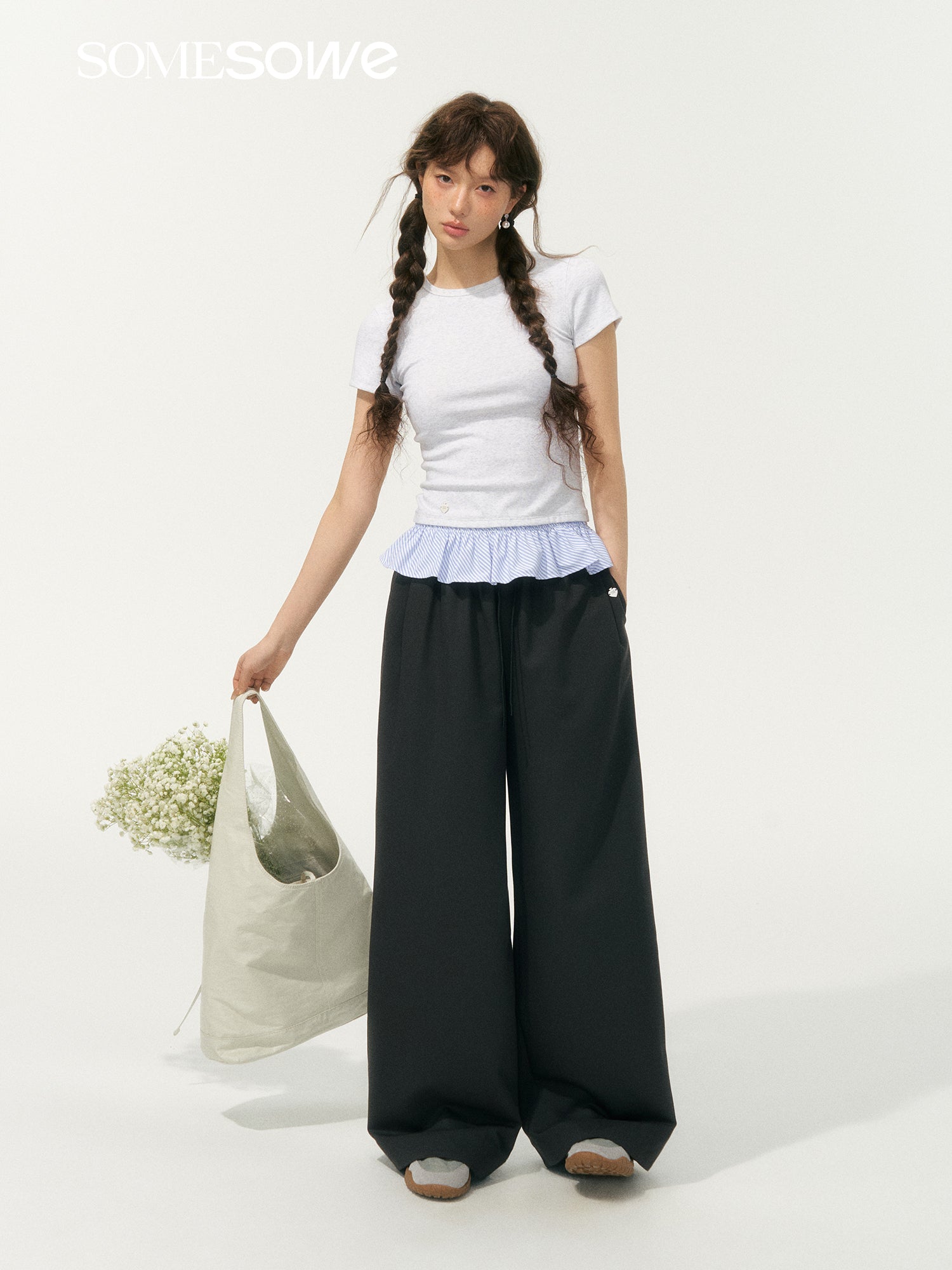 SOMESOWE S2508062 Lace up drape pants