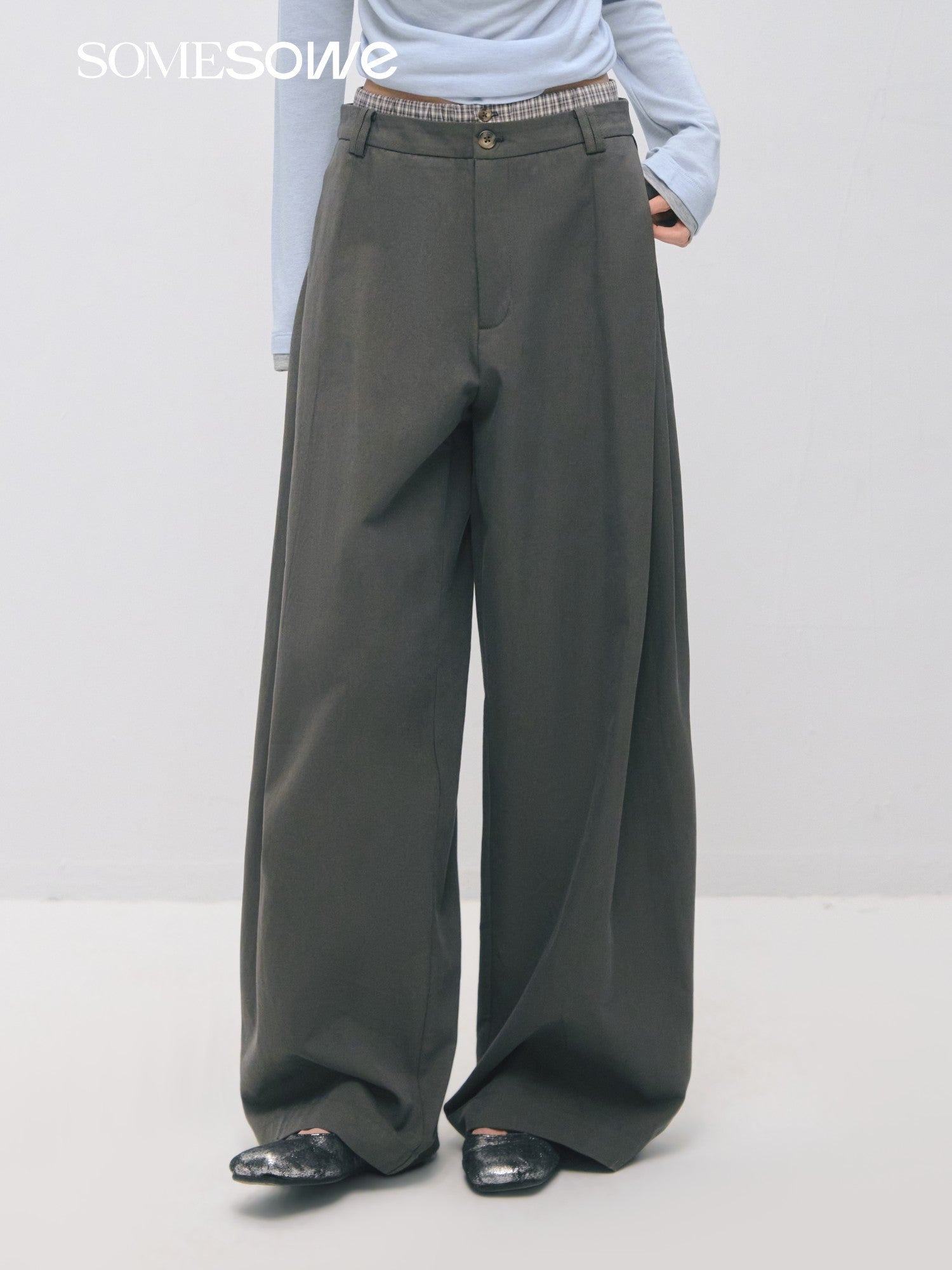 SOMESOWE S2509017 Double waisted diagonal pleated wide leg curved knife pants