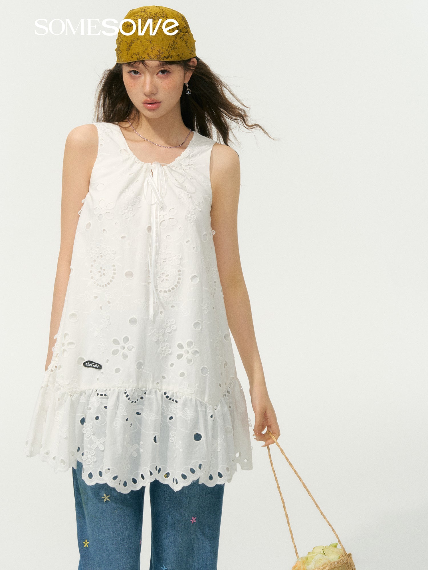 SOMESOWE S2508066 Embroidered ruffle edge dress