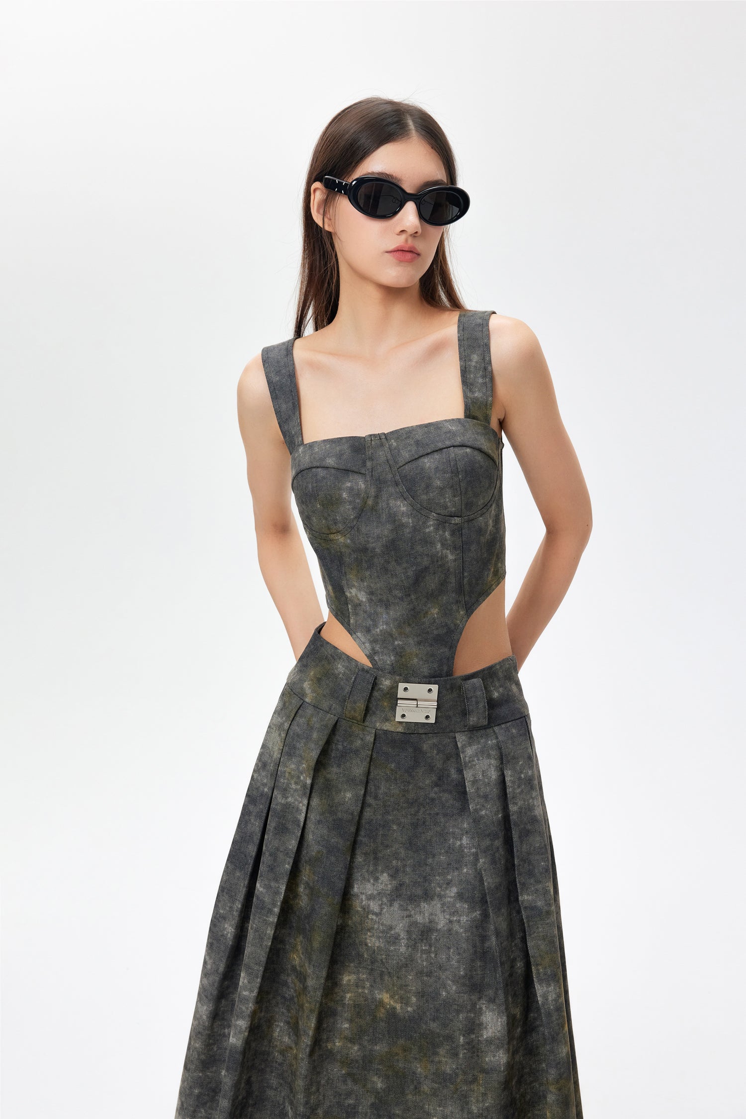 YJ1NGZYZJ DENIM ACID-WASH LONG SKIRT IN GRAY