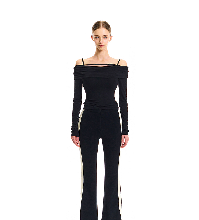 Guse Off-shoulder top(3color)