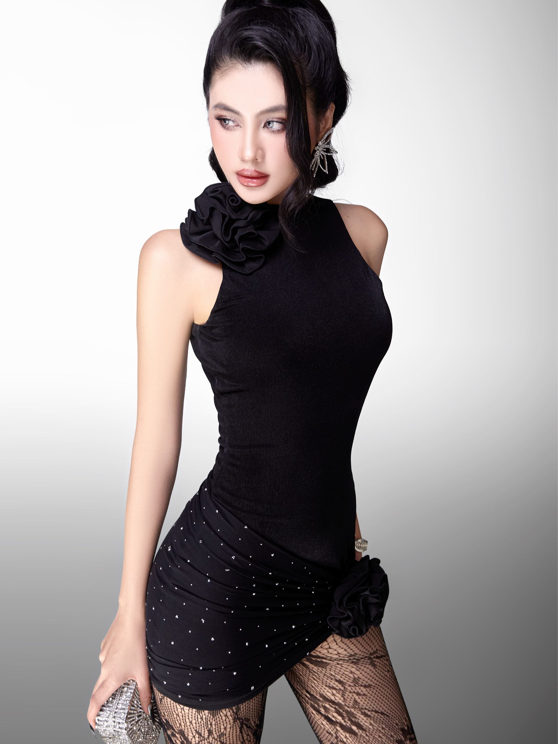 Glam Doll floral rhinestone halter dress(2 Colors)