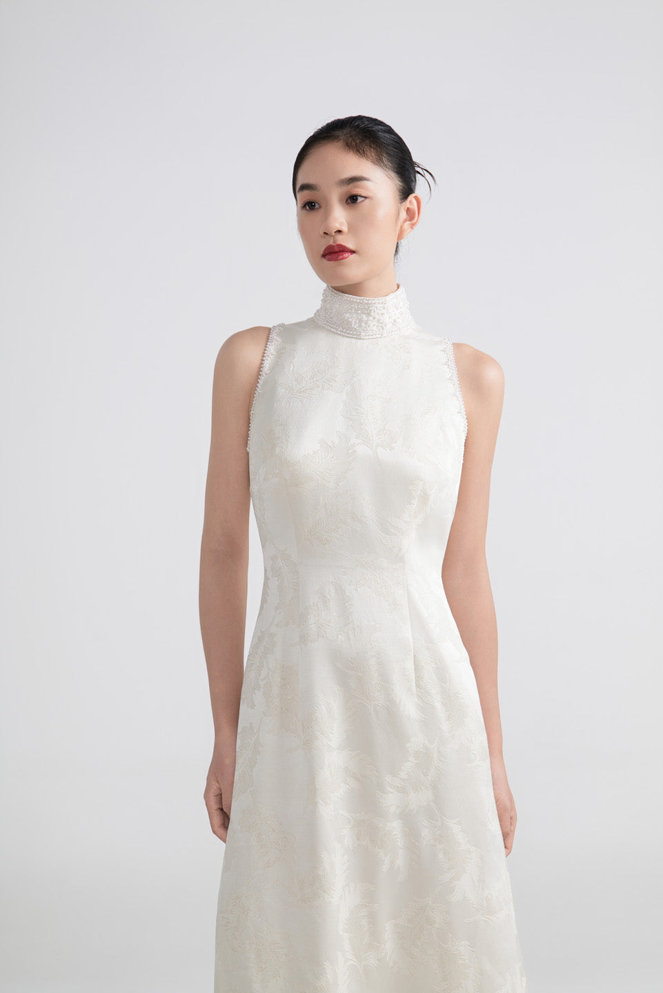 GORGEOUS Long Sleeveless Dress