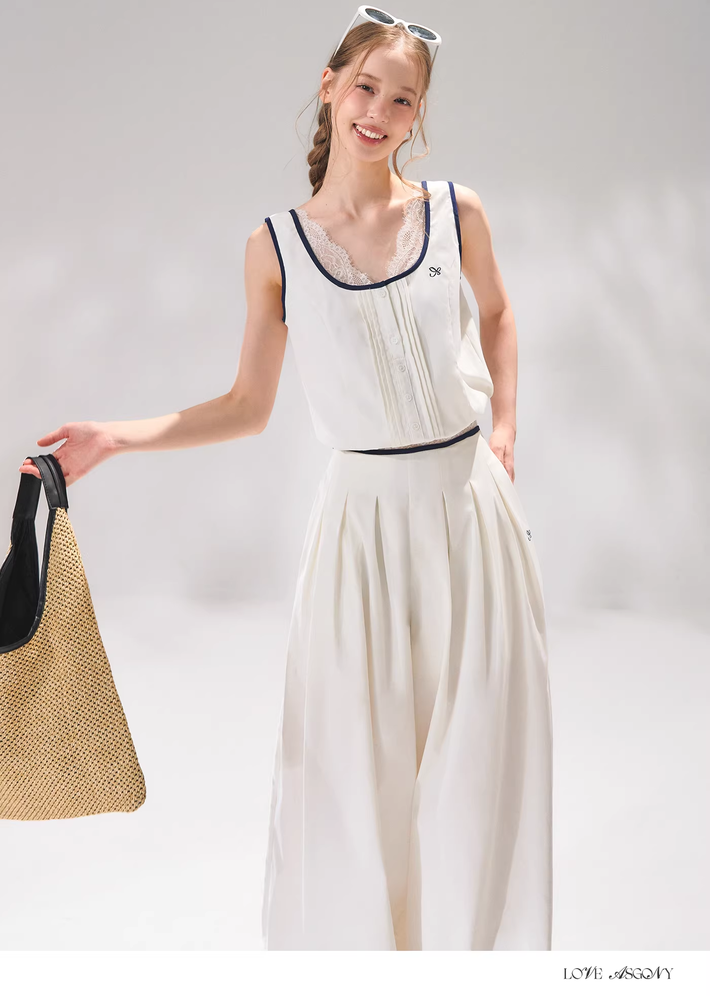 AsGony ASG26059&ASG26060 Lace patchwork collision edge vest + pants