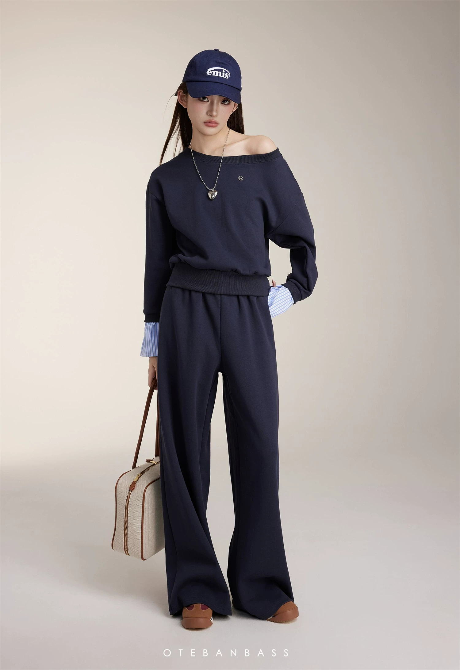 OTEBANBASS Navy Off-Shoulder Sweatshirt Set