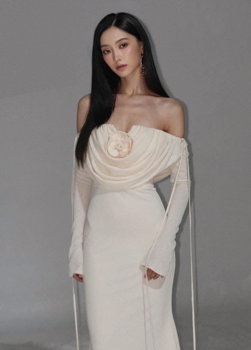 OIA Pamela Dress-white