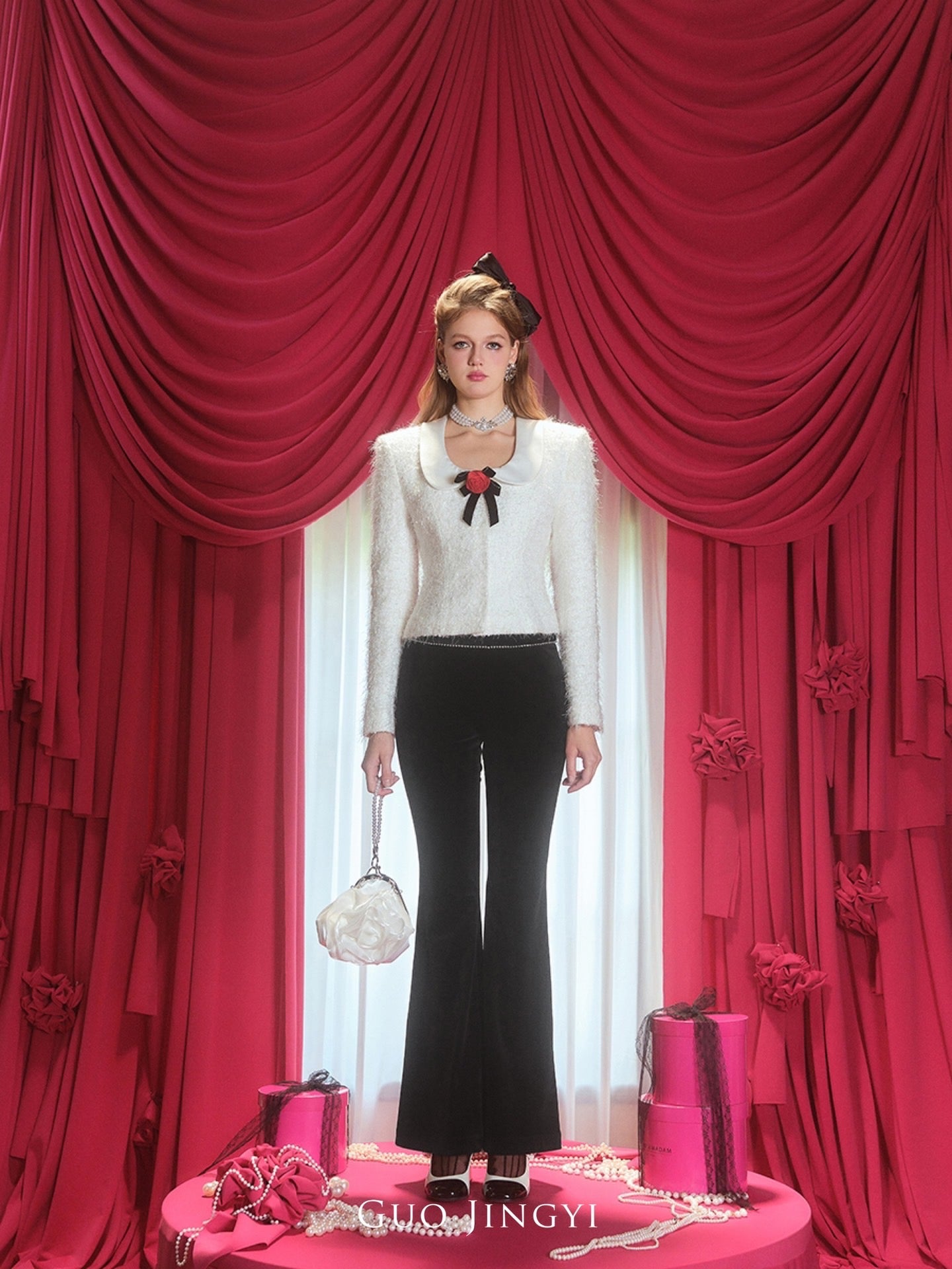 GUO JINGYI white tweed suit ( separate item )