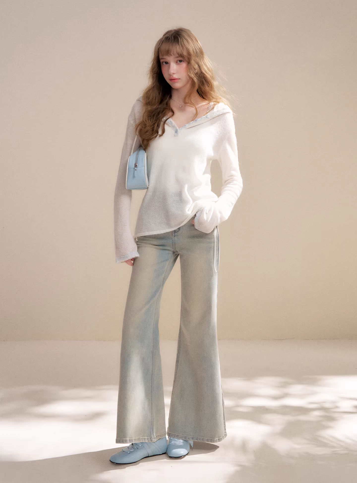 Kroche KP8072 Lace hooded pullover knitted sweater