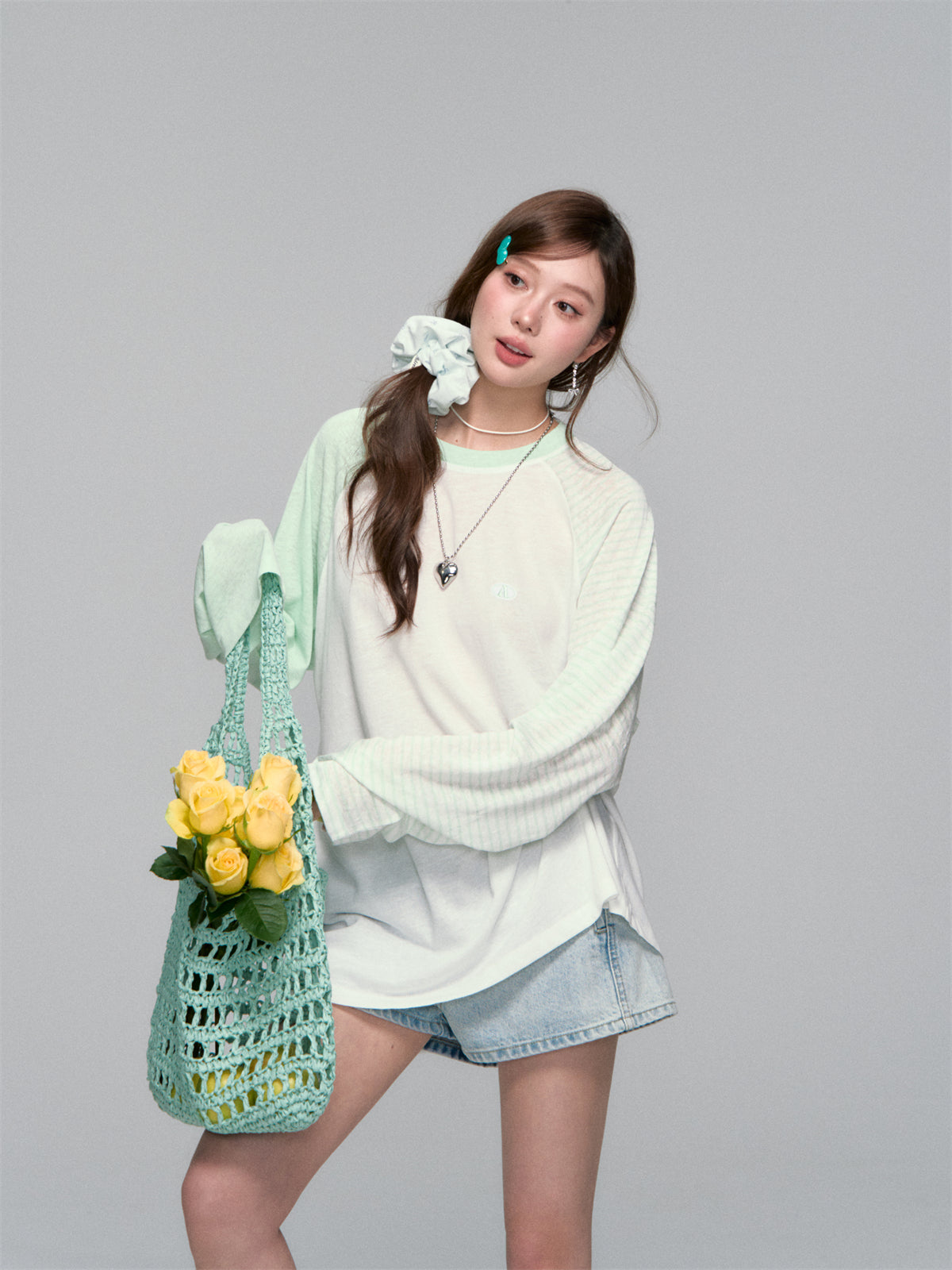 AsGony ASG25271 Striped contrasting sunscreen cover shirt