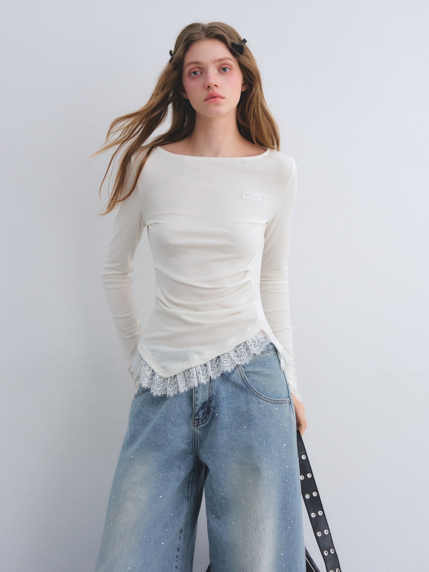 AsGony ASG25680 Irregular lace patchwork waistband bottom top