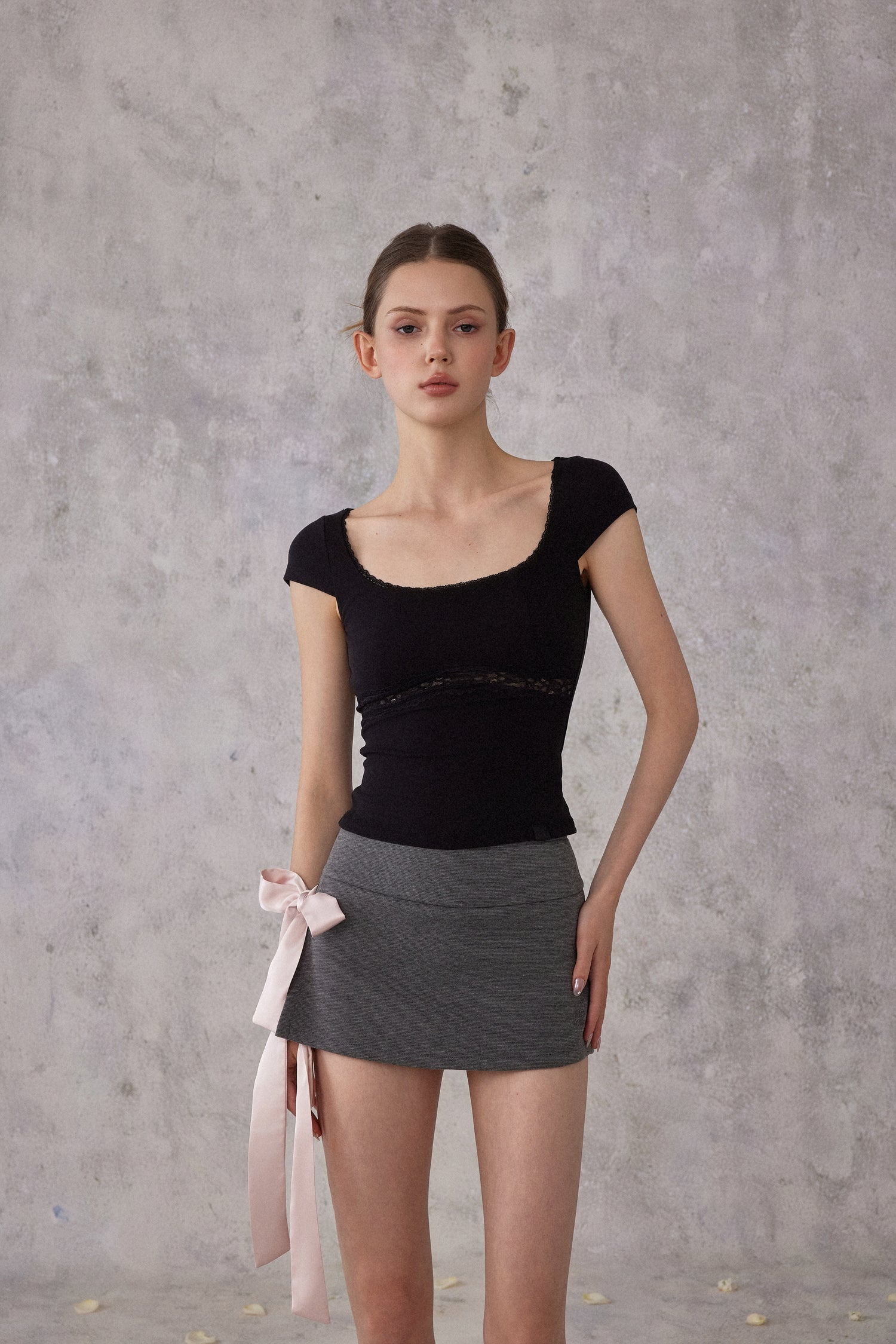 NOMEANSNO N164 Square collar lace top