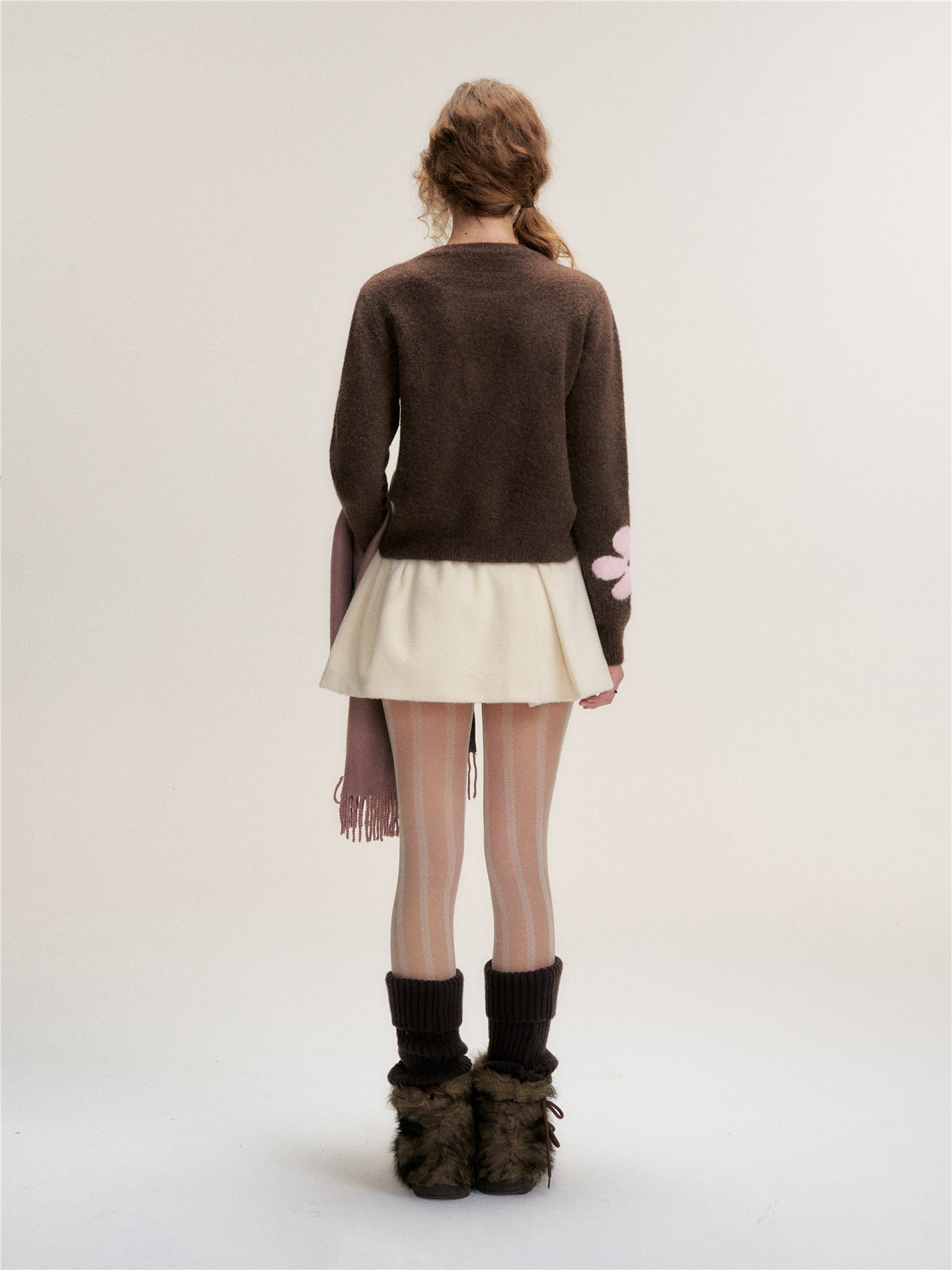 16DEWS 16D25439 Contrasting color round-neck long-sleeved sweater