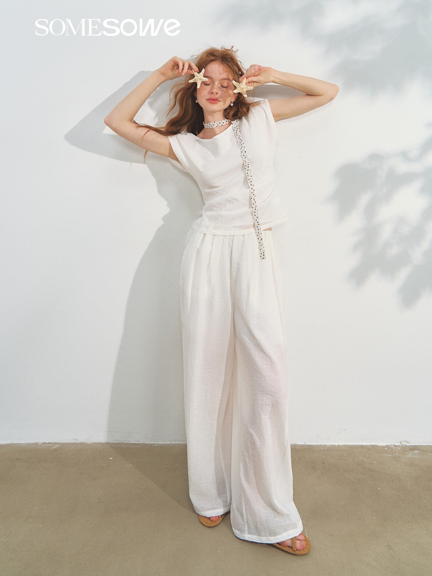 SOMESOWE S2508171&S2508172 One-shoulder polka dot tie top + pants set