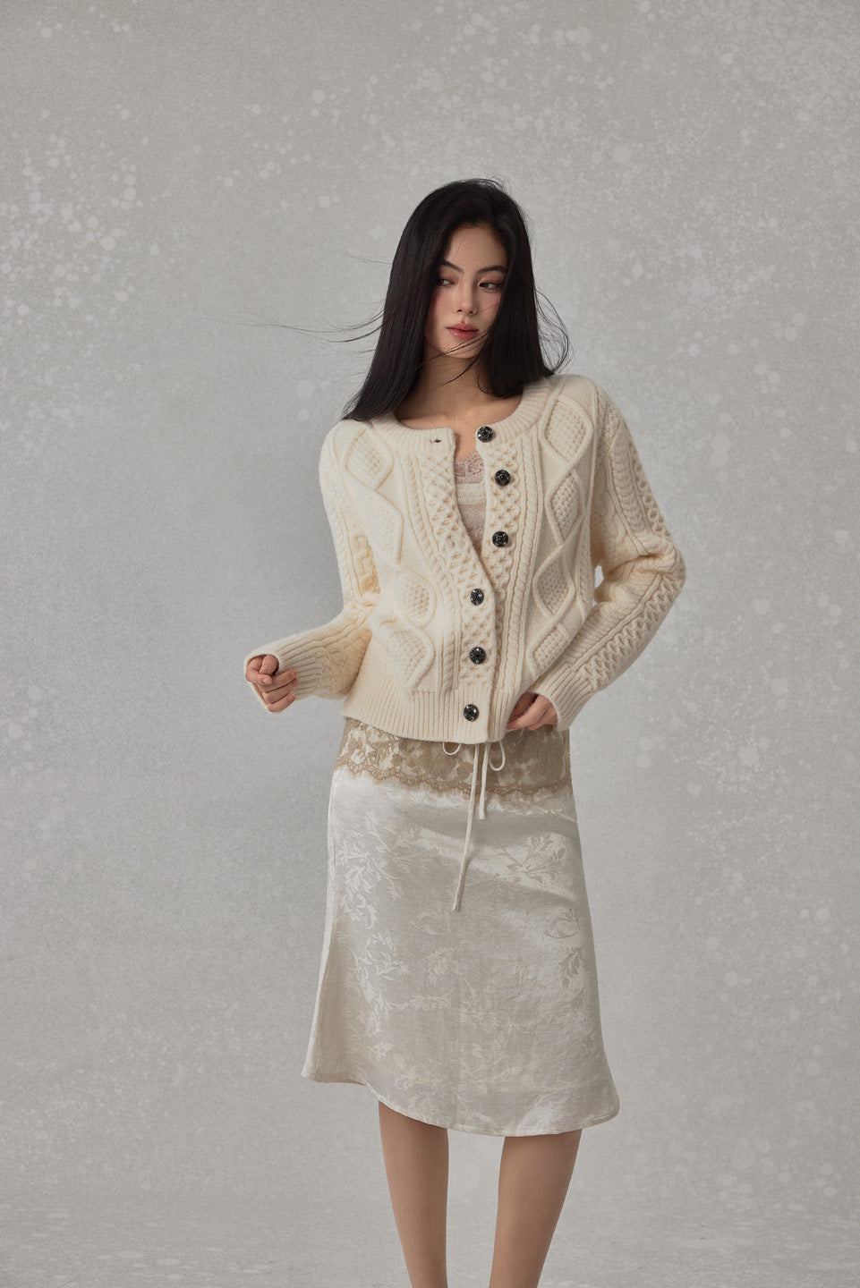 NONCESTNON N270 Twisted sweater