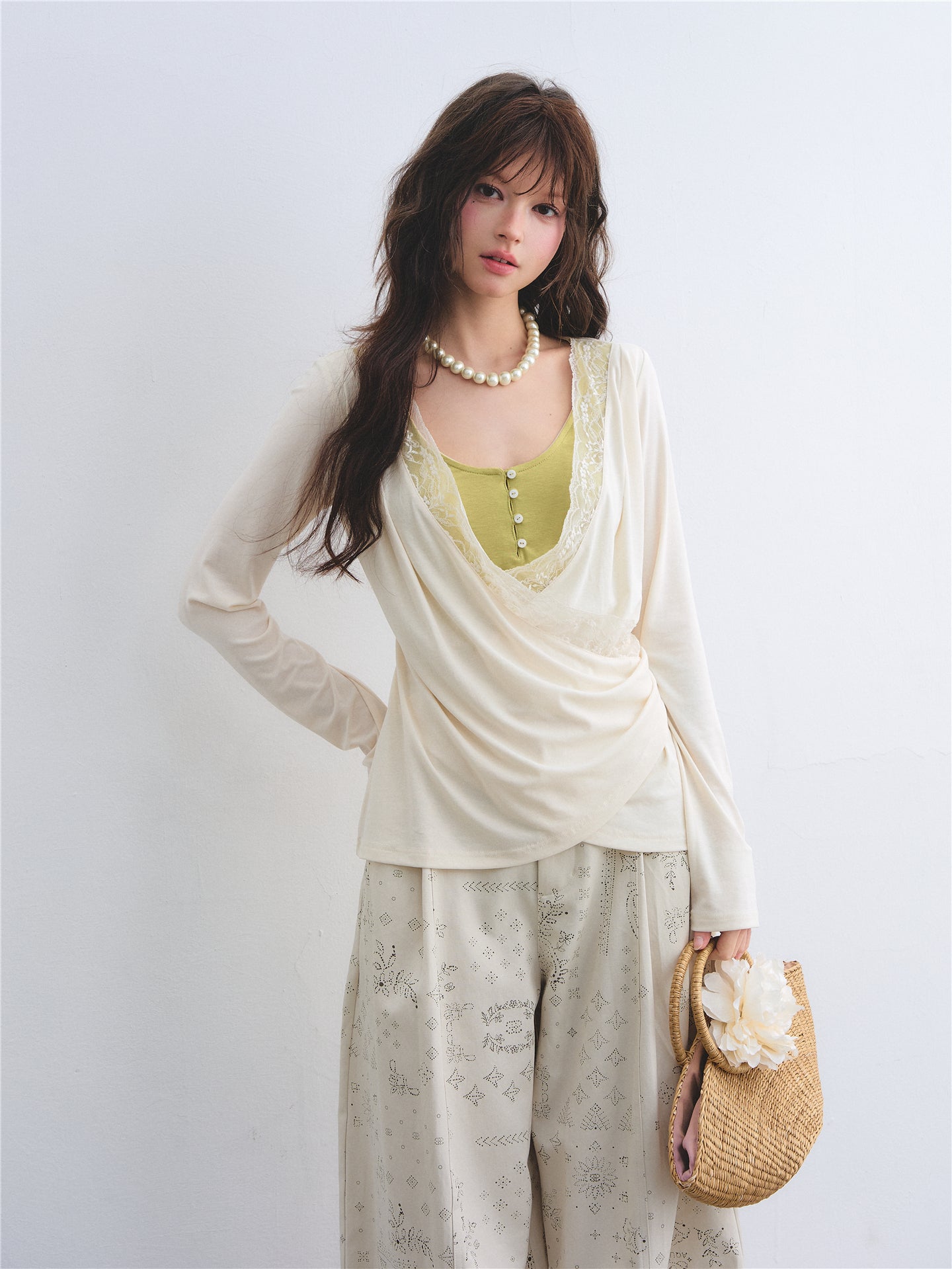 AsGony ASG26039 Tencel lace cross splicing color blocking fake two-piece top