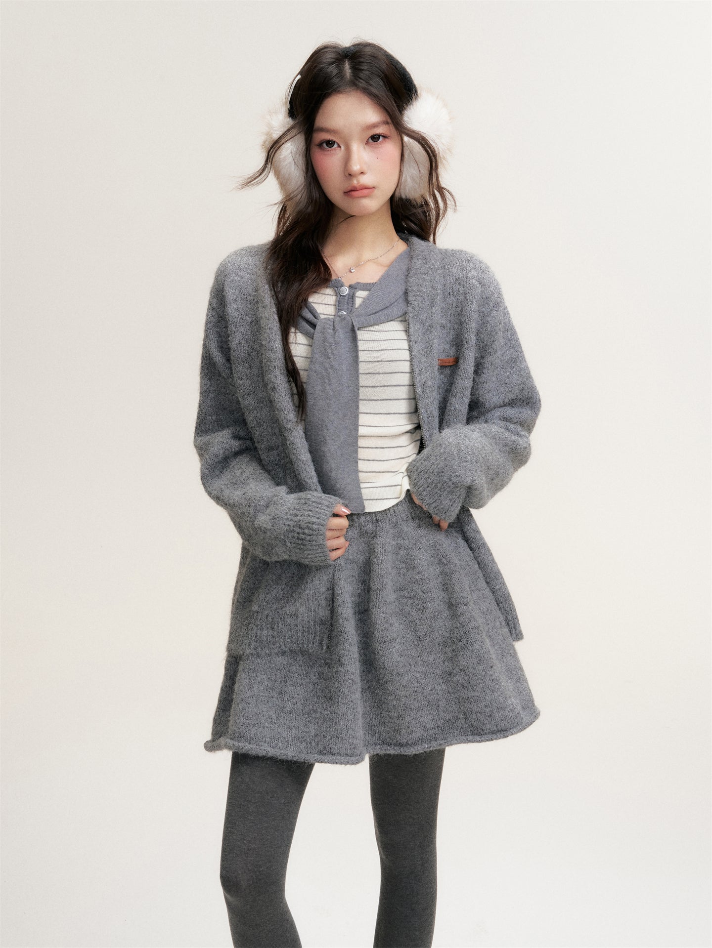 16DEWS 16D25451 Casual knitted sweater + skirt set
