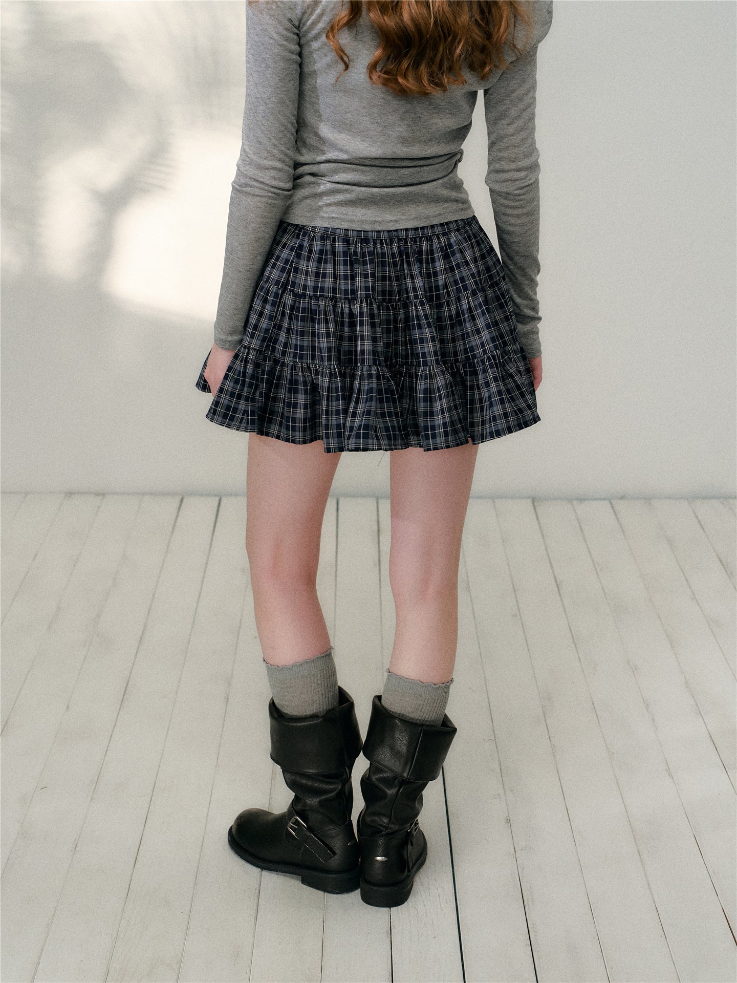 16DEWS 16D26123 High waisted A-line cake pleated skirt