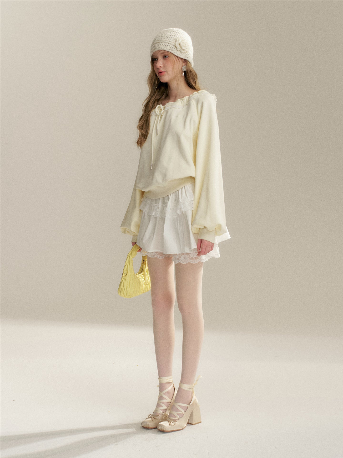 16DEWS 16D26043 Lace patchwork loose hoodie