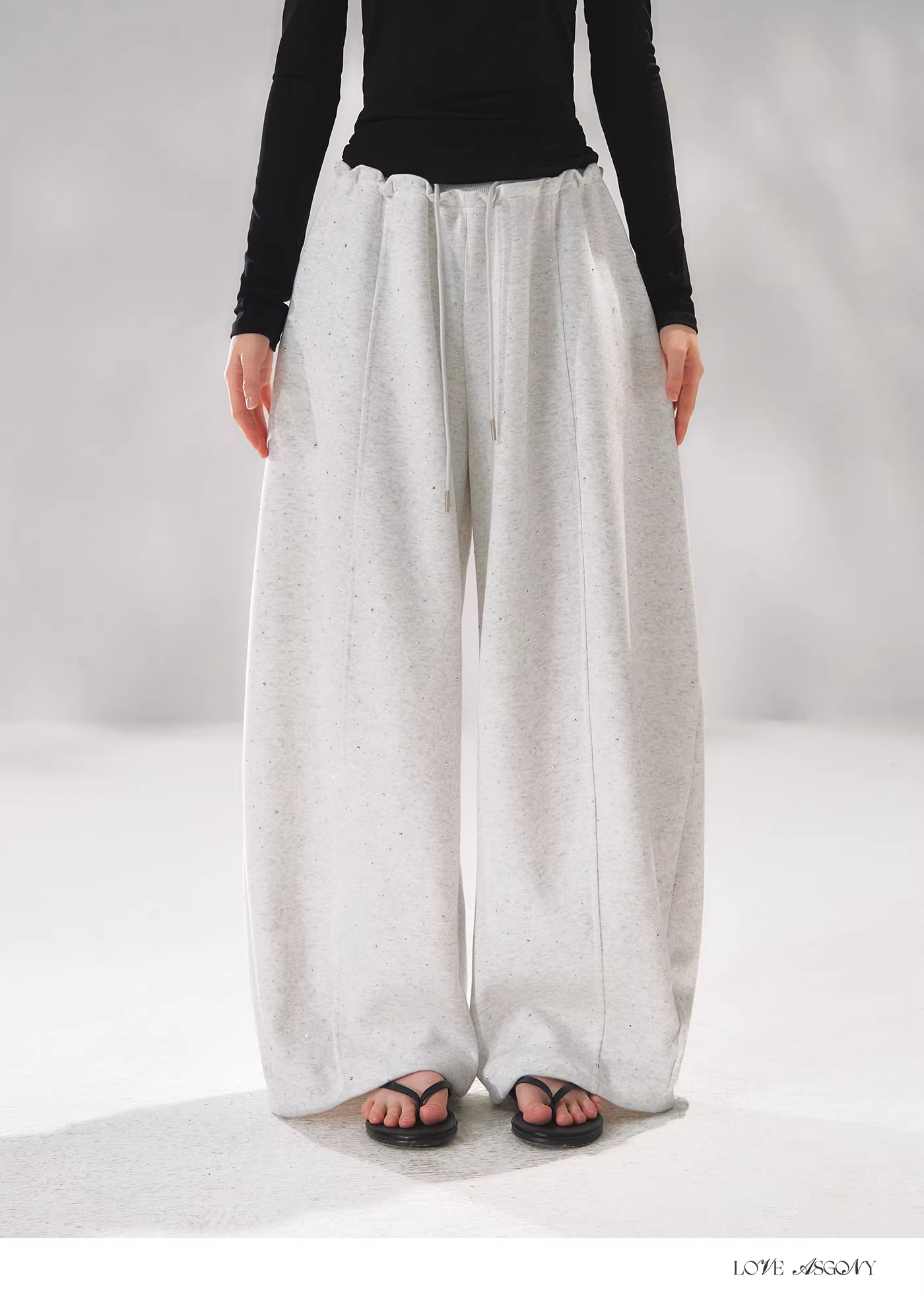 AsGony ASG26049 Hot-stamped diamond drawstring elastic waistband cargo pants