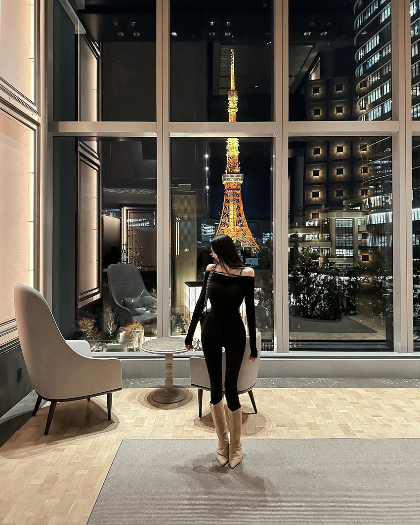 Guse Off-shoulder top(3color)