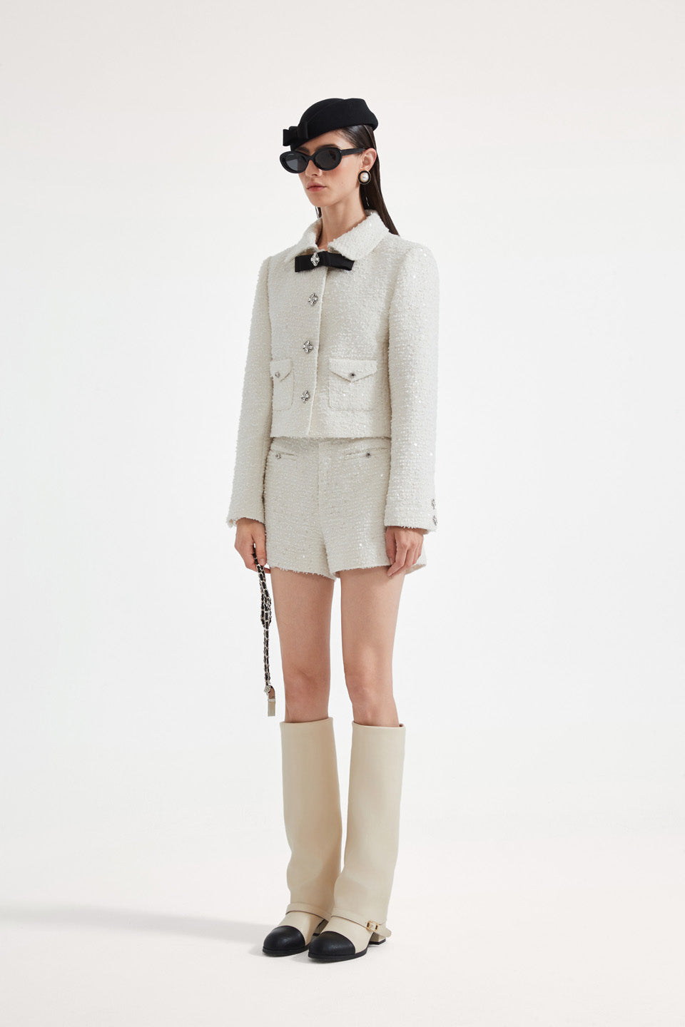 Kingwen White tweed short jacket + shorts set