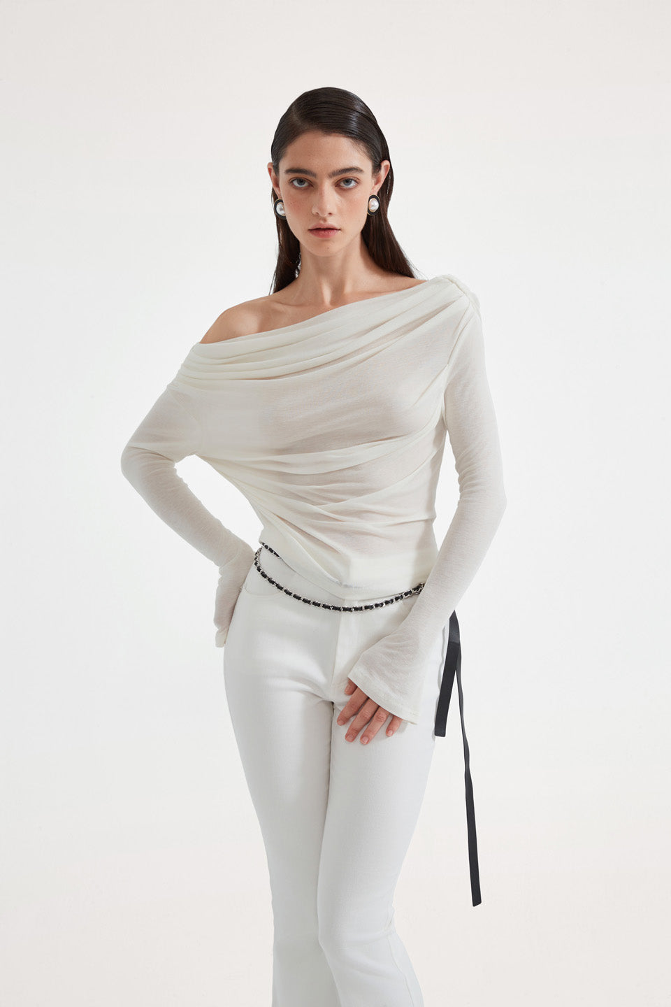 Kingwen White one shoulder pleated waist cinched top
