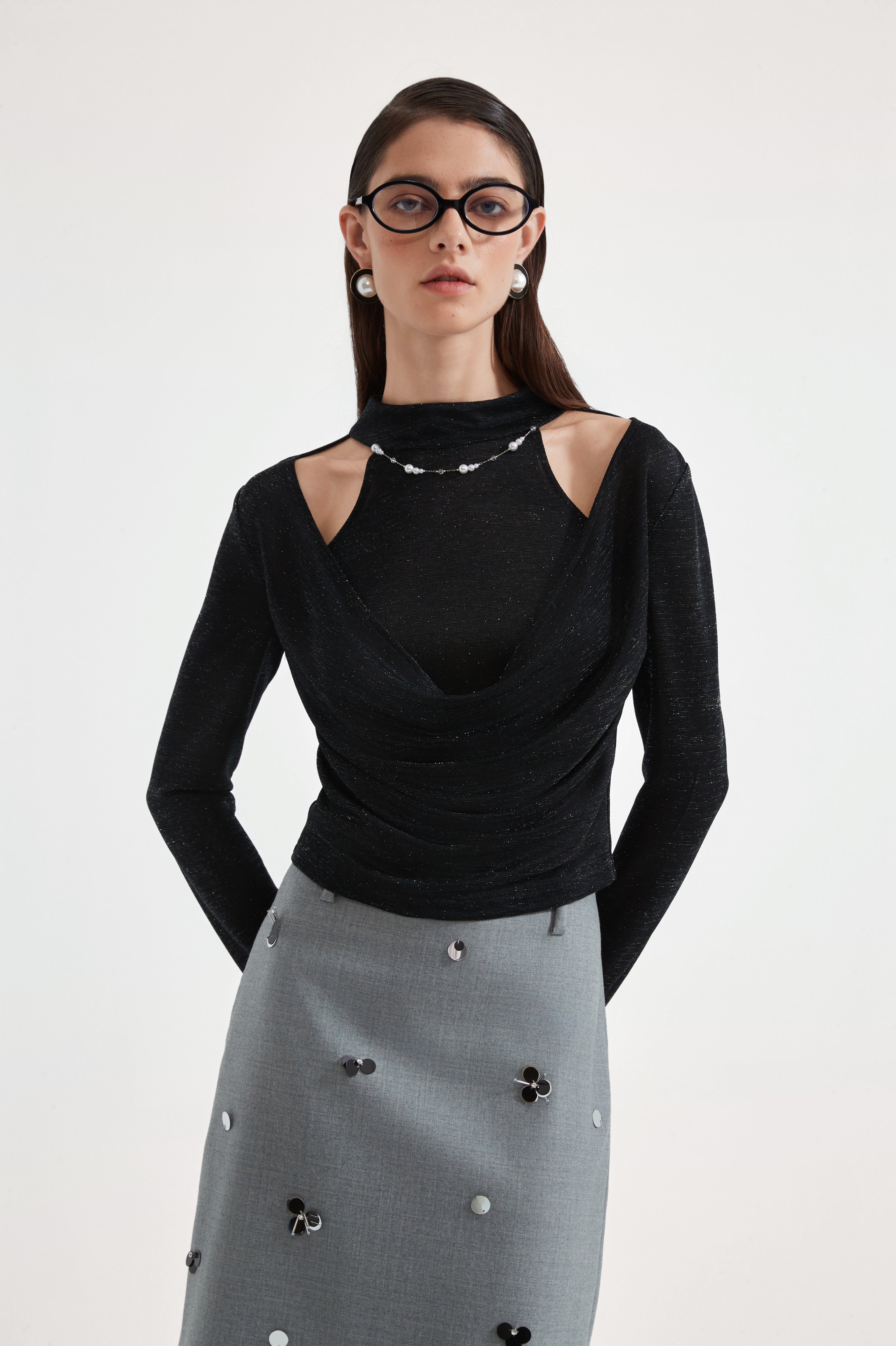 Kingwen Nail bead fake two-piece knitted top + skirt set