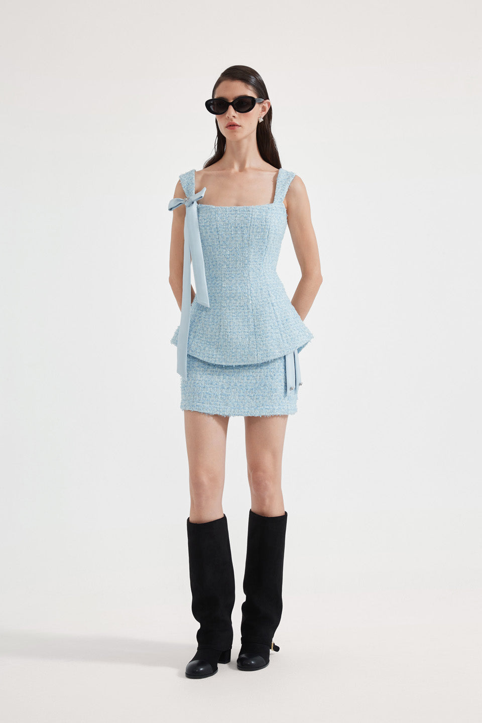 Kingwen Bow ribbon sleeveless top + skirt set