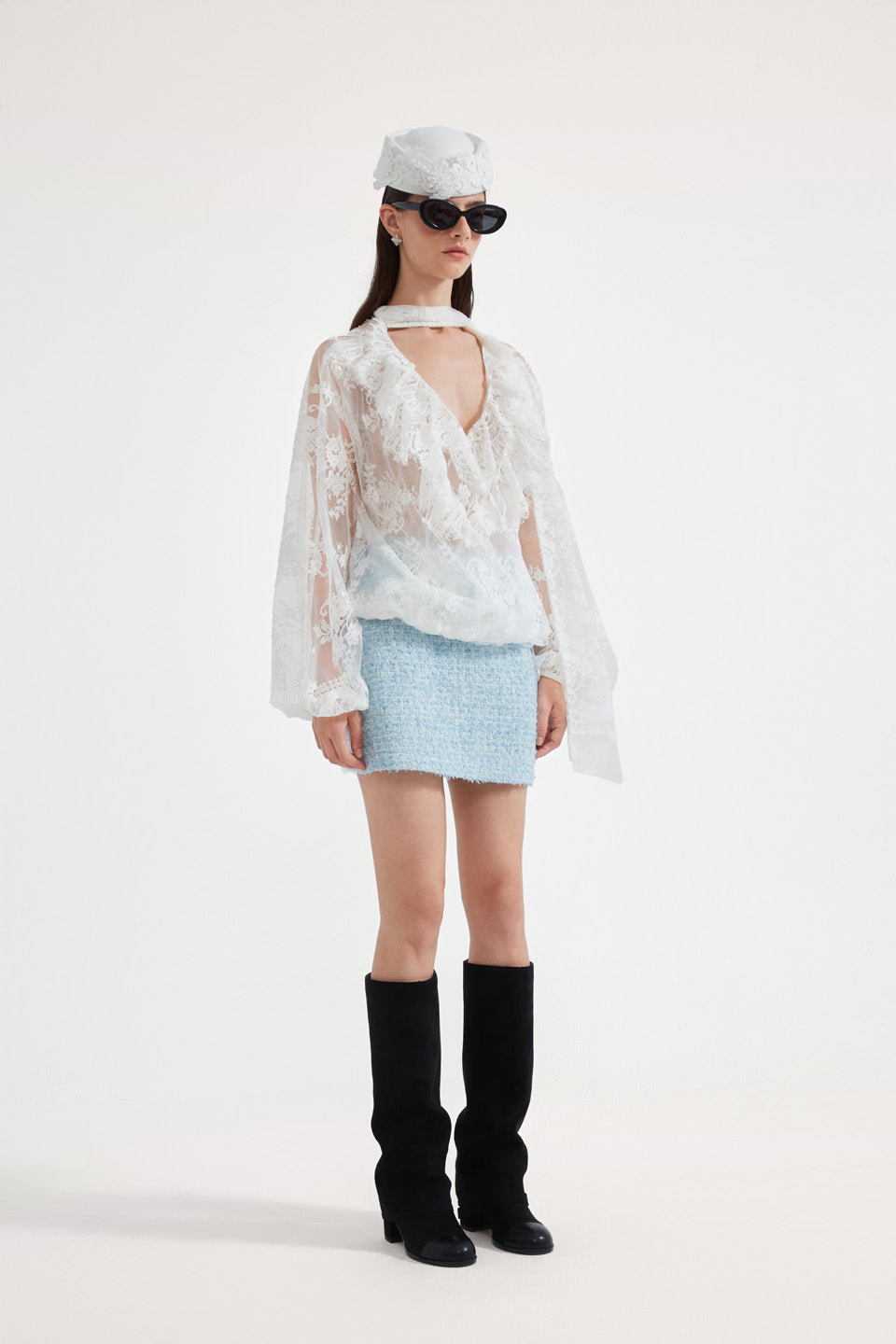 Kingwen Lace ribbon shirt + skirt set