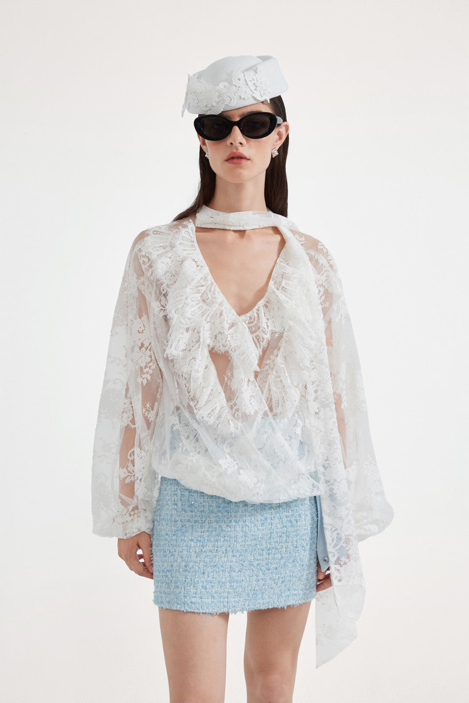 Kingwen Lace ribbon shirt + skirt set