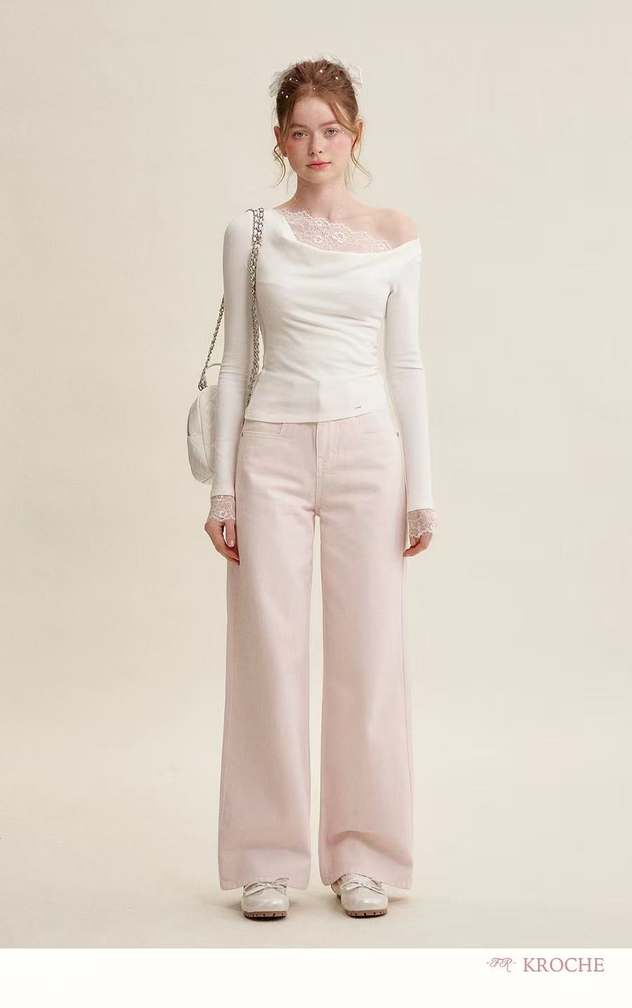Kroche Slant shoulder pleated T-shirt