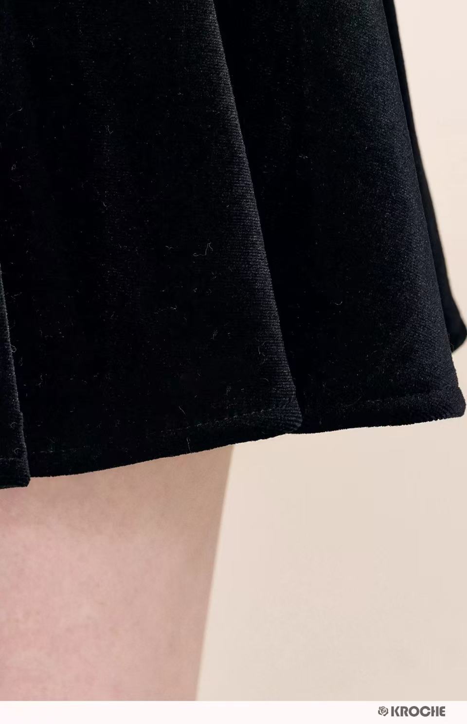 Kroche Black velvet skirt