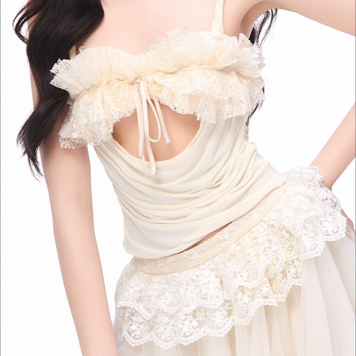 By JENNY ODETTE SET