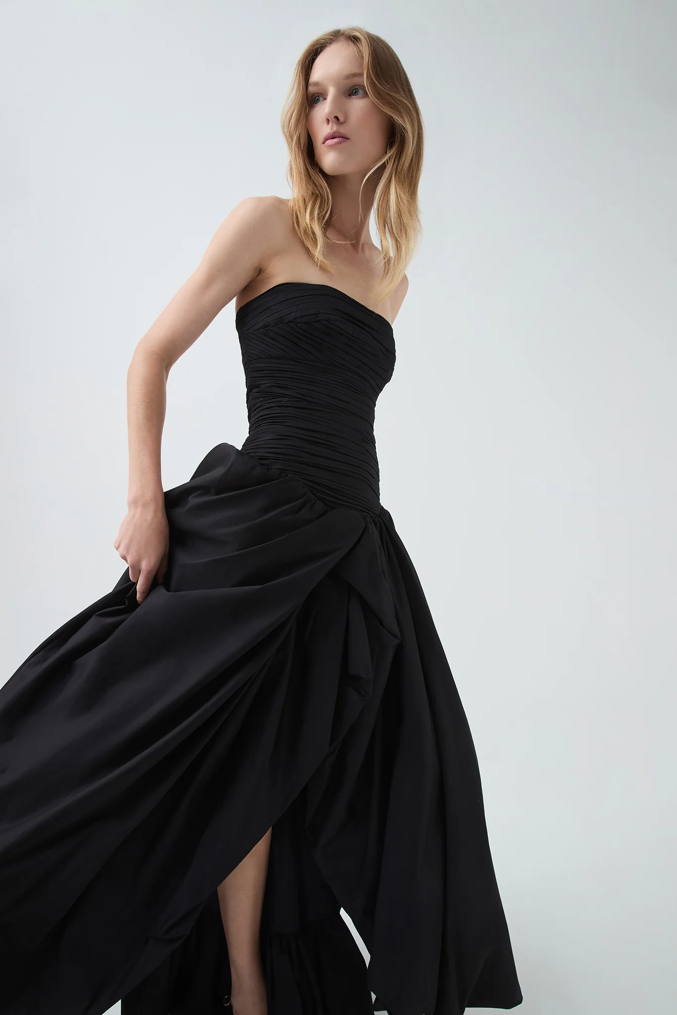 Aje Violette Bubble Hem Maxi Dress(Black)