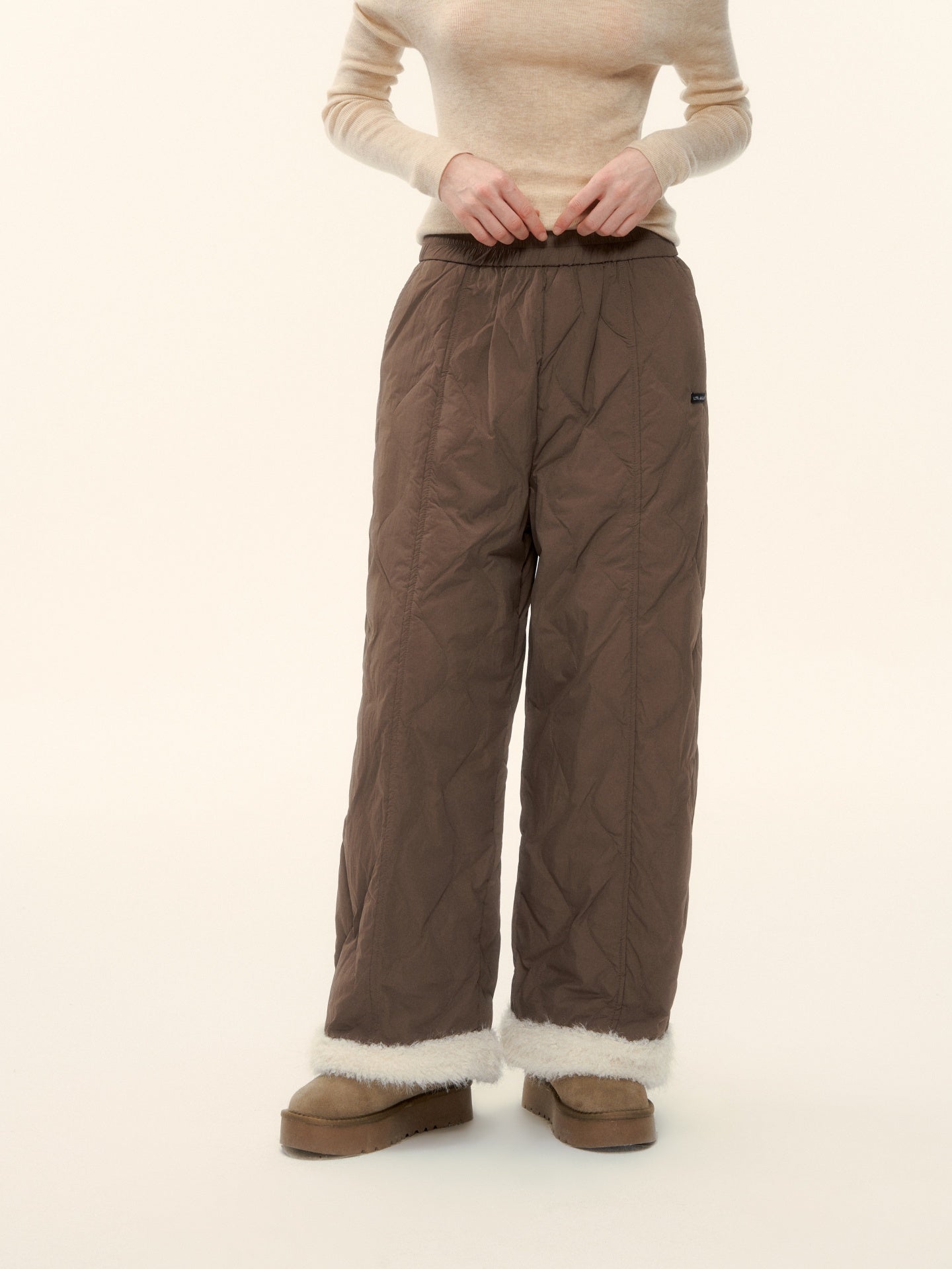 AsGony ASG25614 Edge stitched elastic waist casual pants