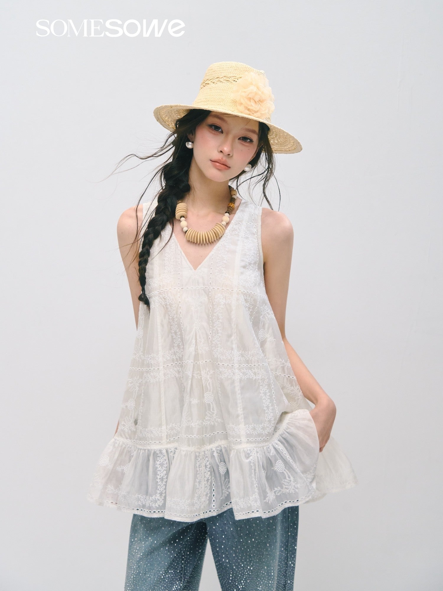SOMESOWE S2509031 Embroidered ruffle edge dress
