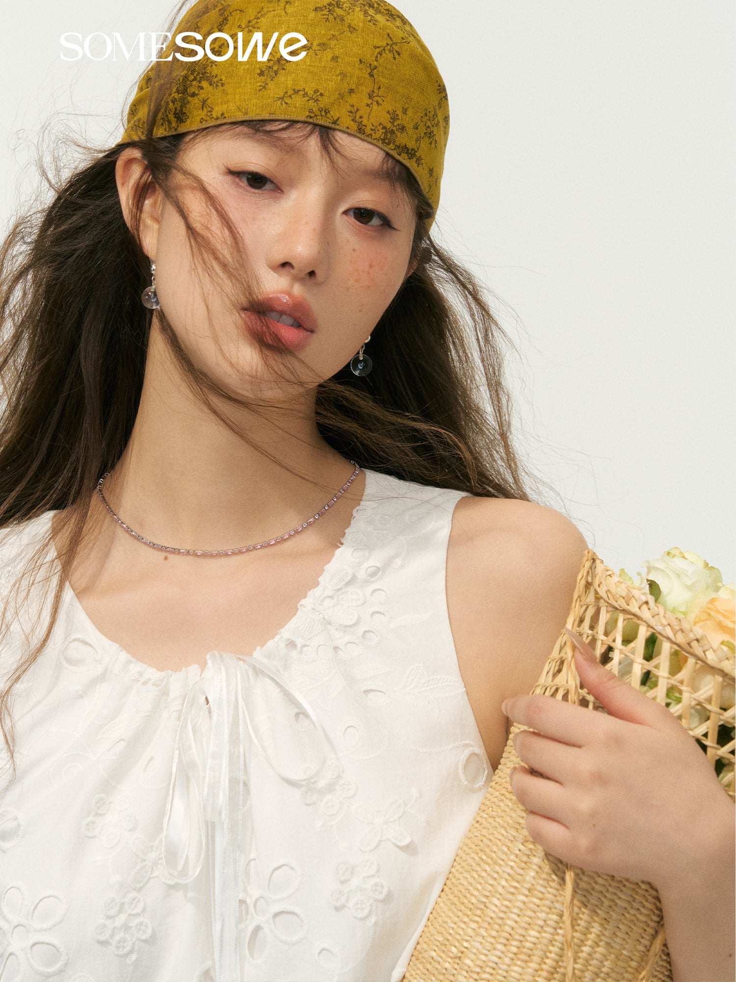 SOMESOWE S2508066 Embroidered ruffle edge dress