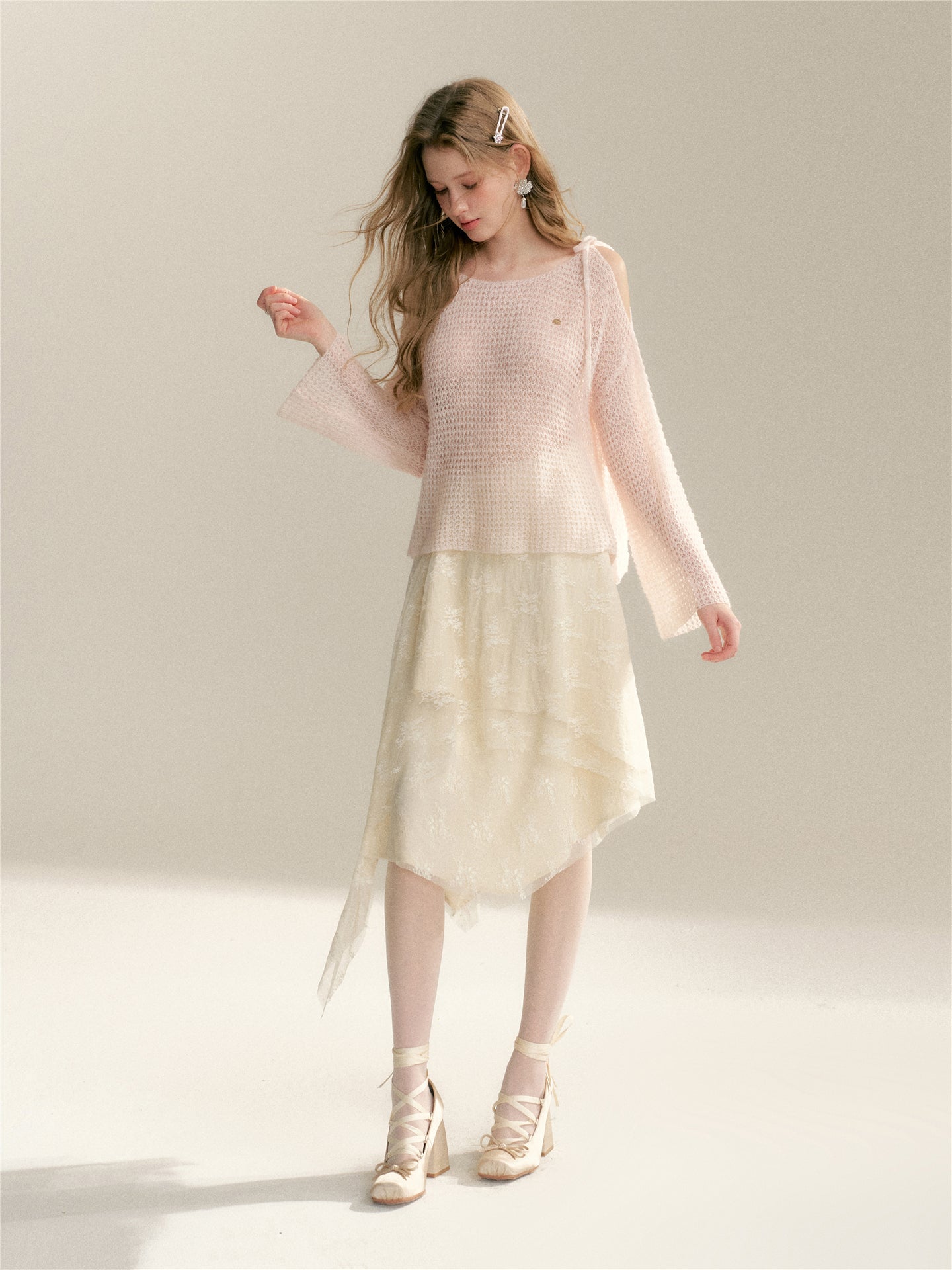 16DEWS 16D26048&16D26049 Hollow out woolen lace up off shoulder knitted sweater + skirt set