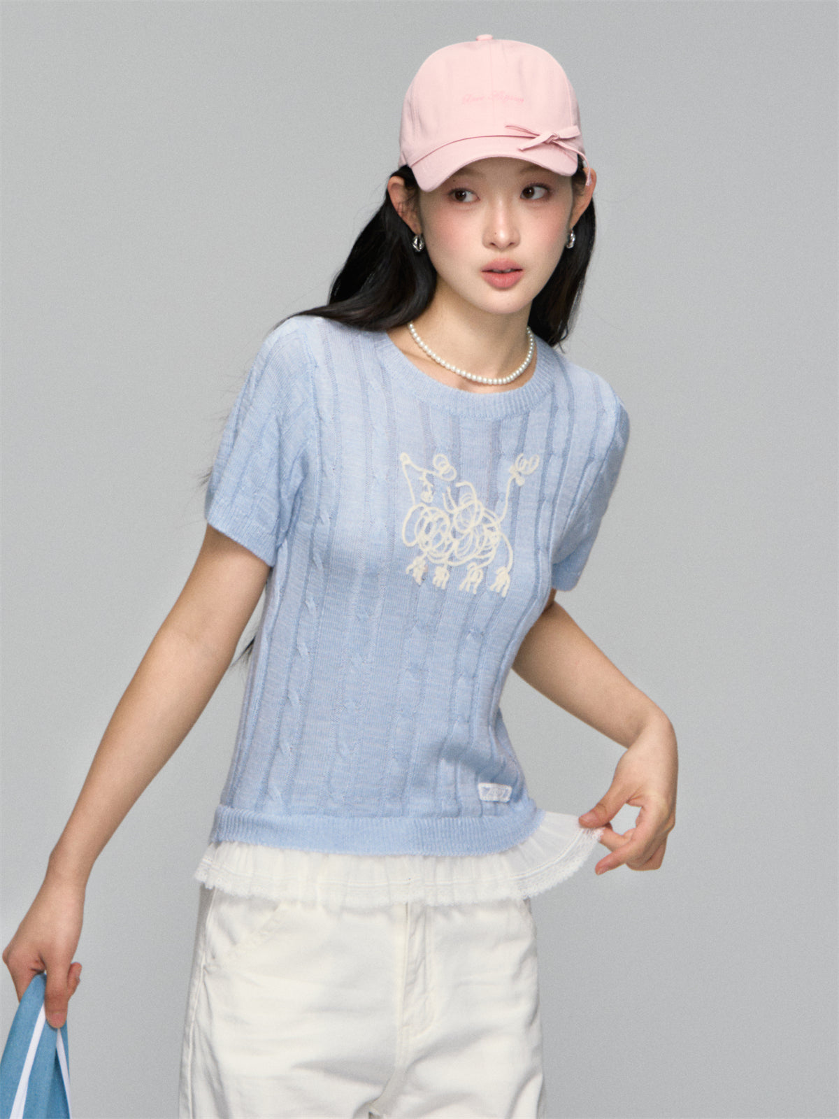 AsGony ASG25146 Puppy embroidered patchwork lace knit top (2color)
