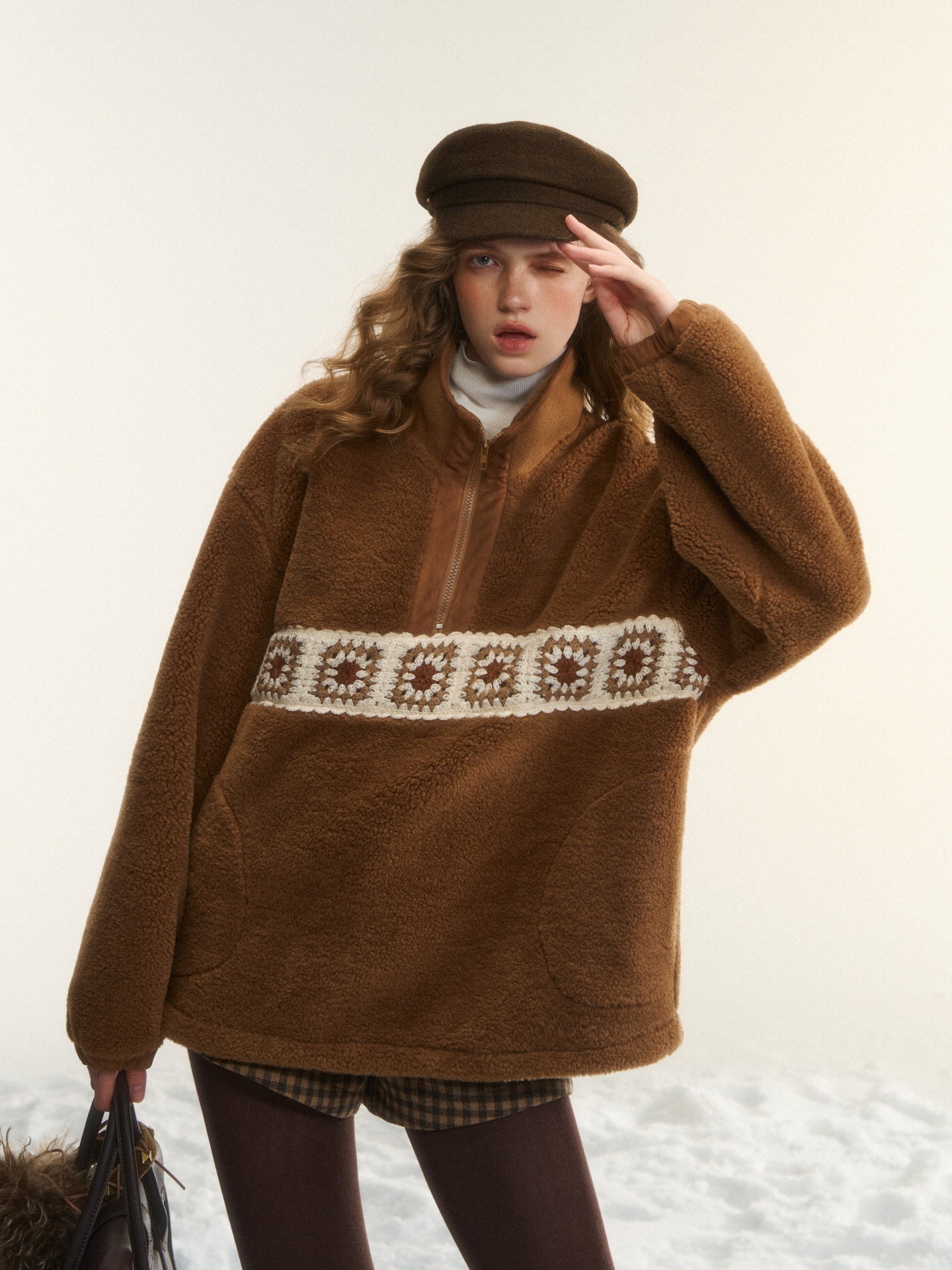 AsGony ASG25542 Crochet flower particle velvet zipper hoodie