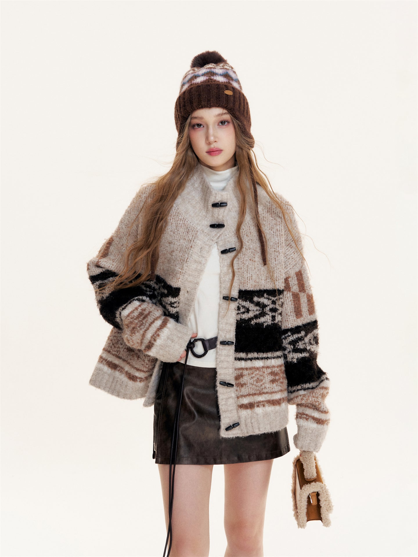 16DEWS 16D25386 Fair Isle Lapel Loosely Knitted Sweater