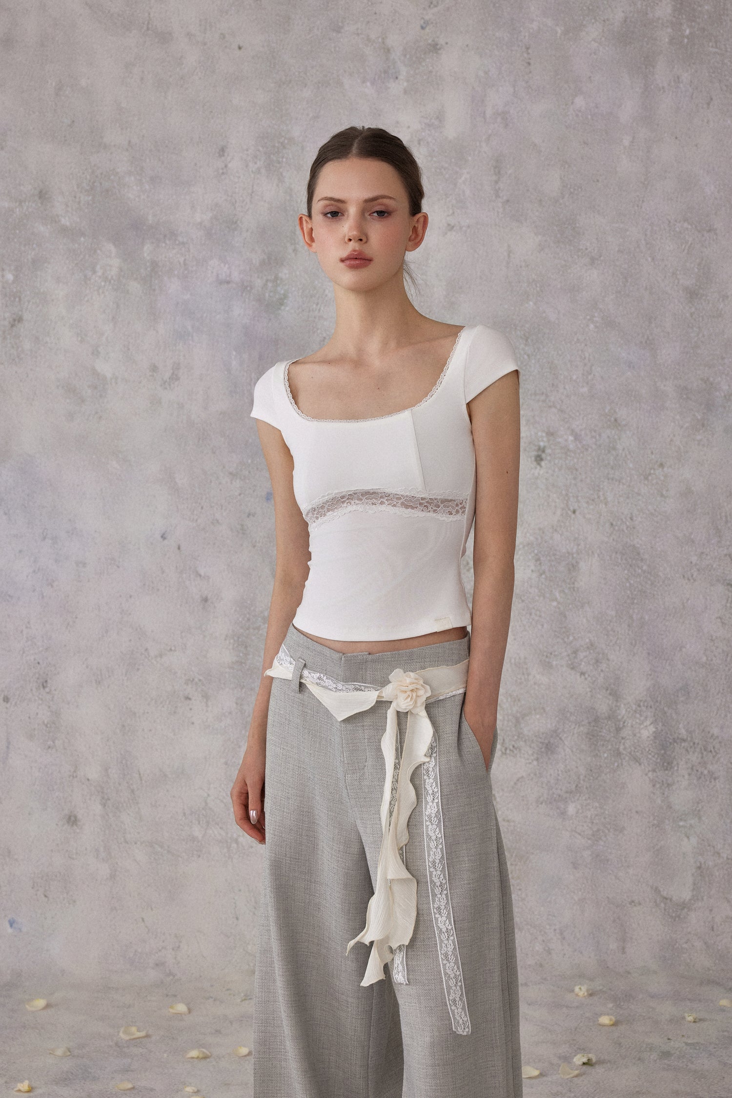 NOMEANSNO N164 Square collar lace top