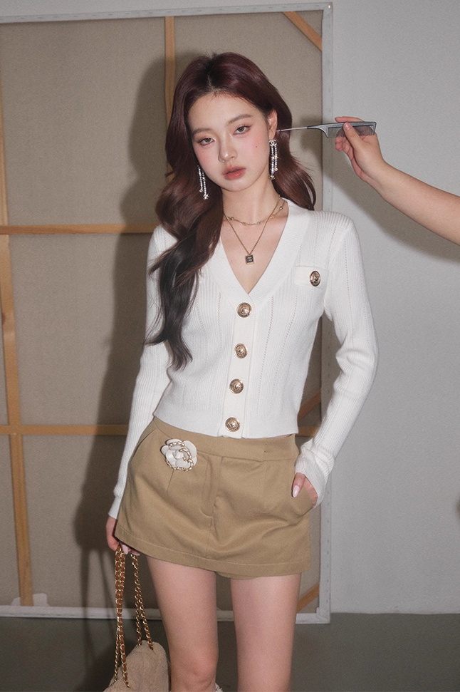 OLIVIA DUO DSY25352 Gold Buttons Knit Top(2color)