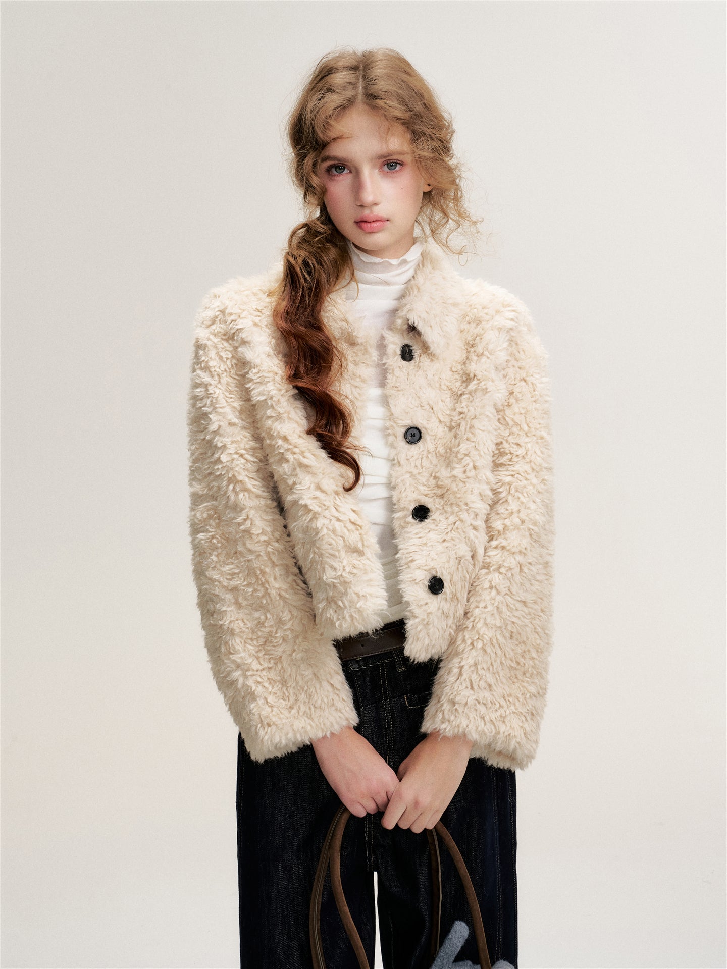 16DEWS 16D25489 Lamb fur one-piece single breasted short jacket