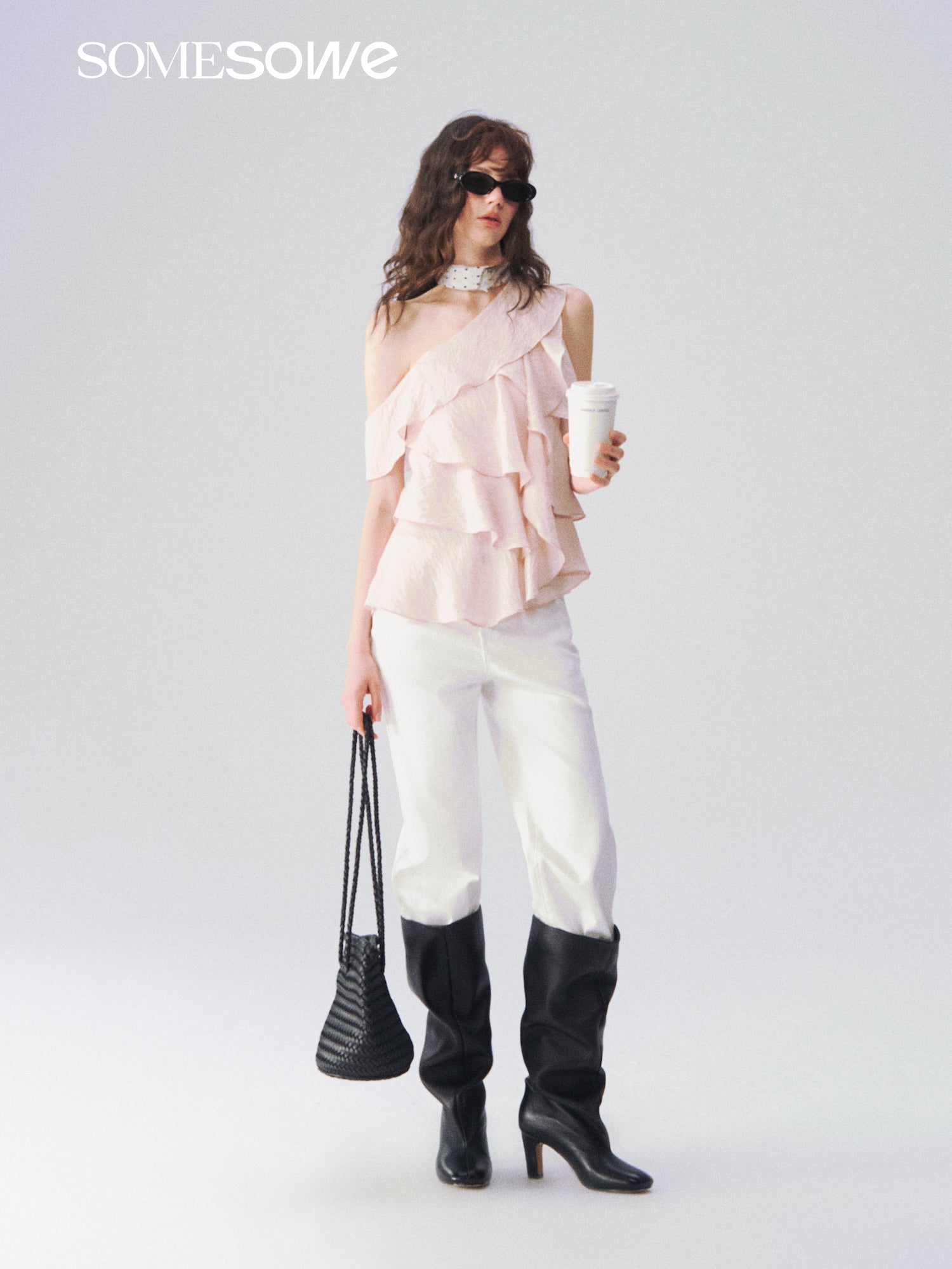 SOMESOWE S2609109 Multi layered ruffle edge sloping shoulder top