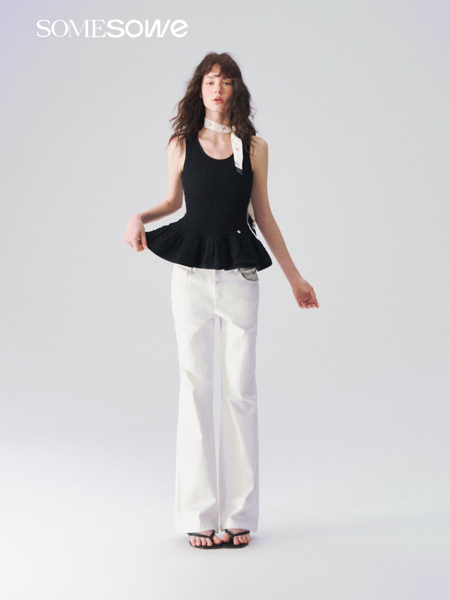 SOMESOWE S2609092 Elastic straight leg white jeans