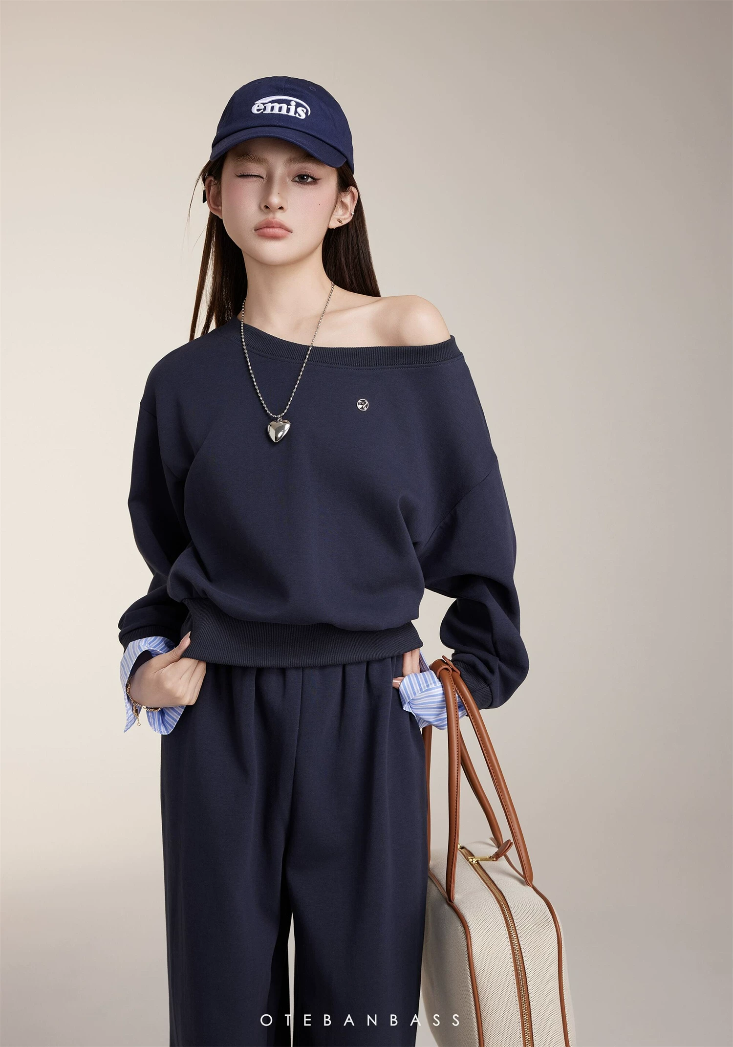 OTEBANBASS Navy Off-Shoulder Sweatshirt Set